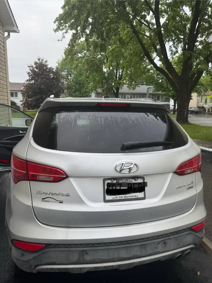 Hyundai SANTA FE photo Hyundai SANTA FE