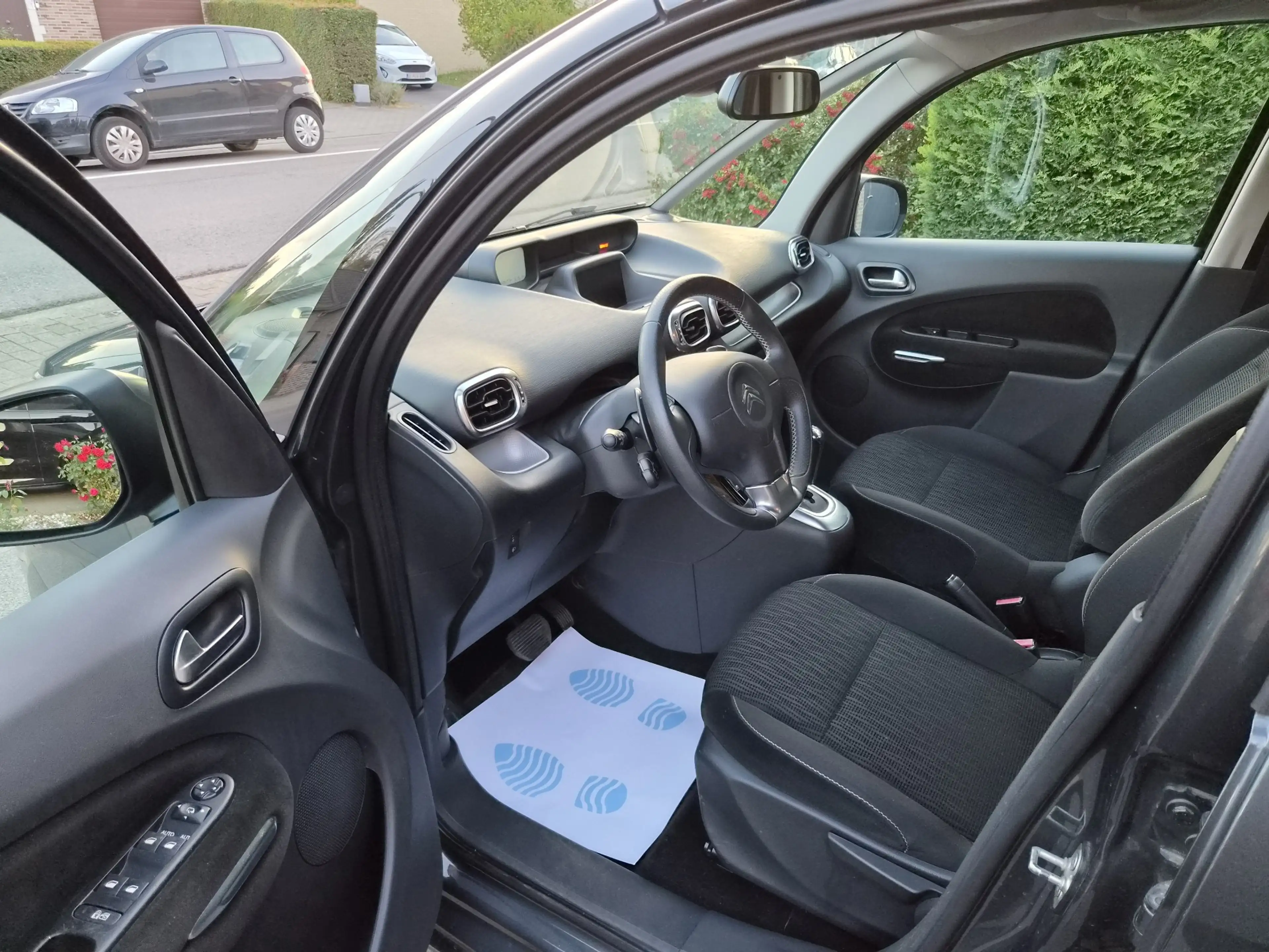 Citroen C3 Picasso 1.6 VTi Exclusive / CAMERA / CRUISE / AIRCO / — photo 5