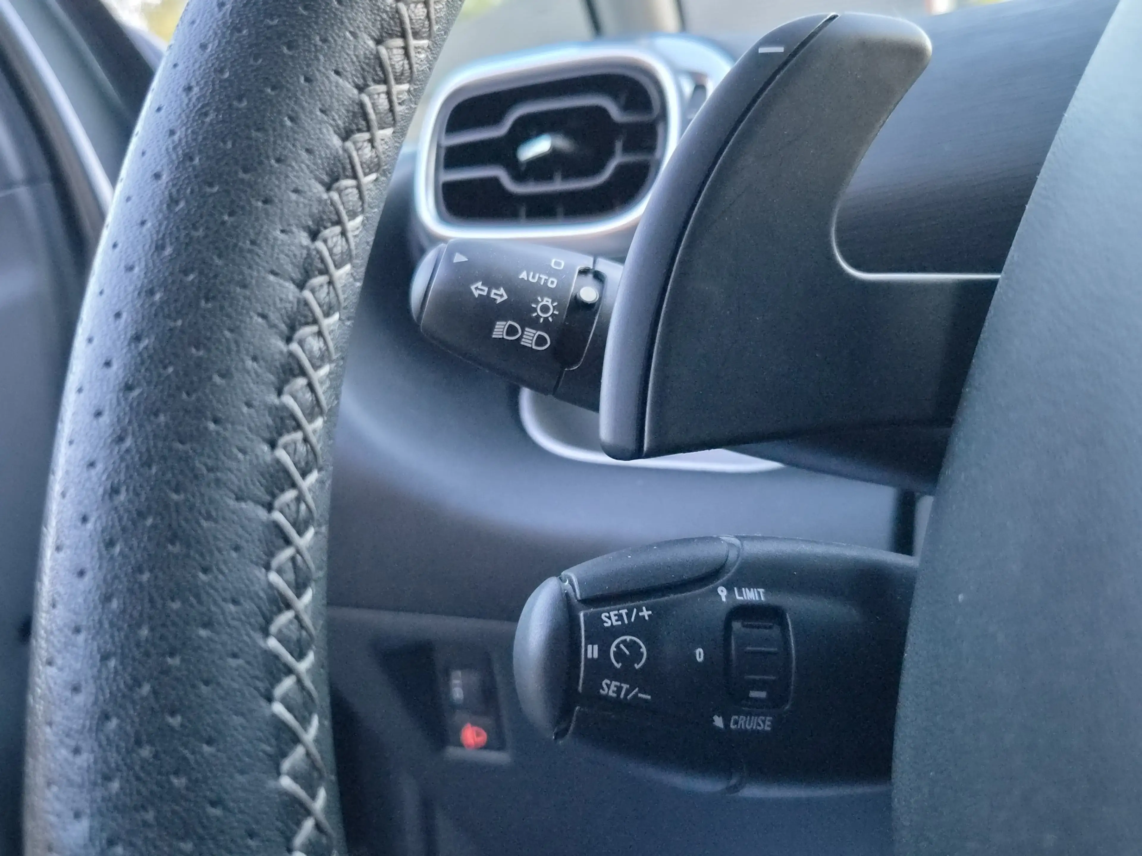 Citroen C3 Picasso 1.6 VTi Exclusive / CAMERA / CRUISE / AIRCO / — photo 13