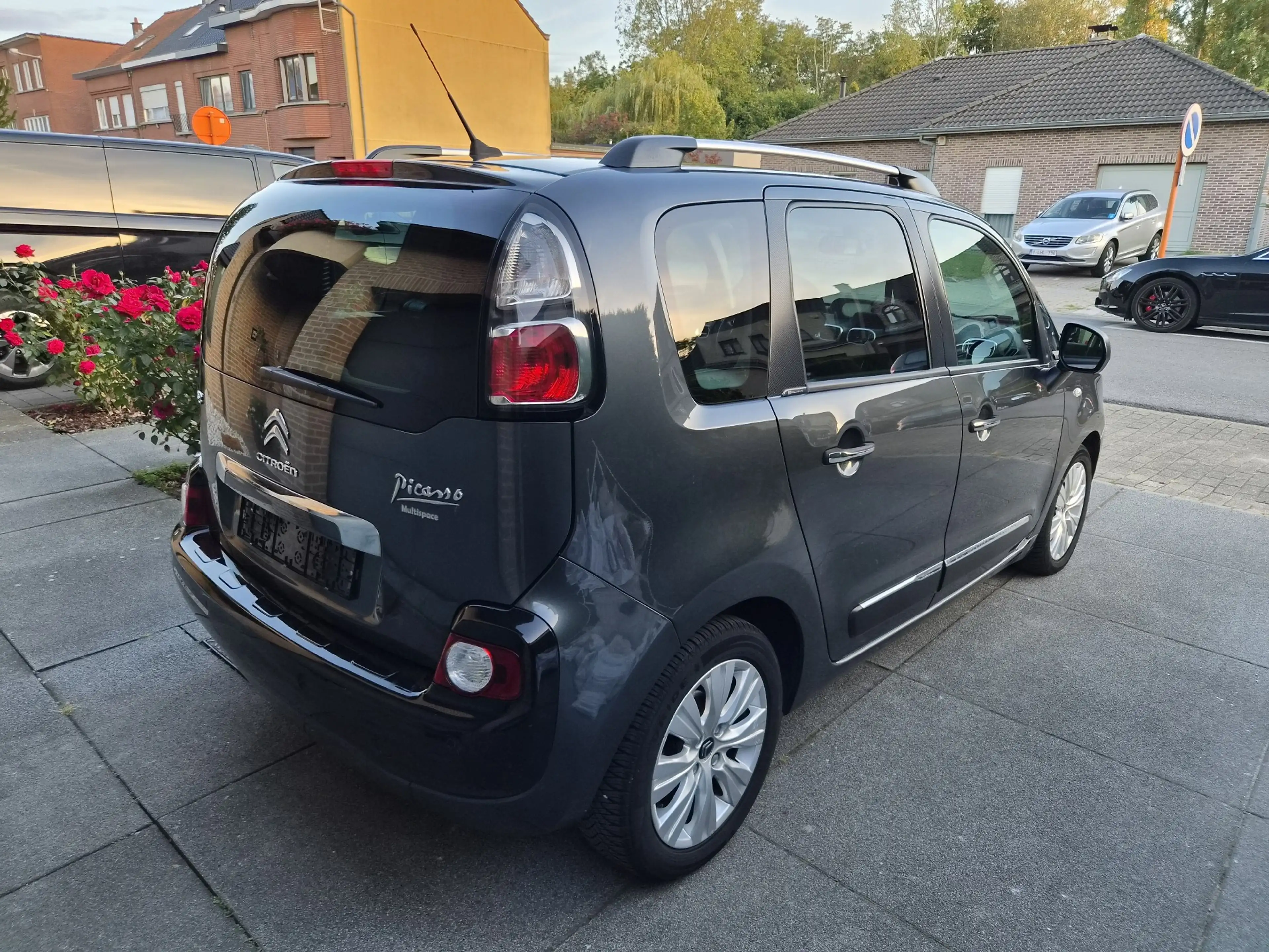 Citroen C3 Picasso 1.6 VTi Exclusive / CAMERA / CRUISE / AIRCO / — photo 4