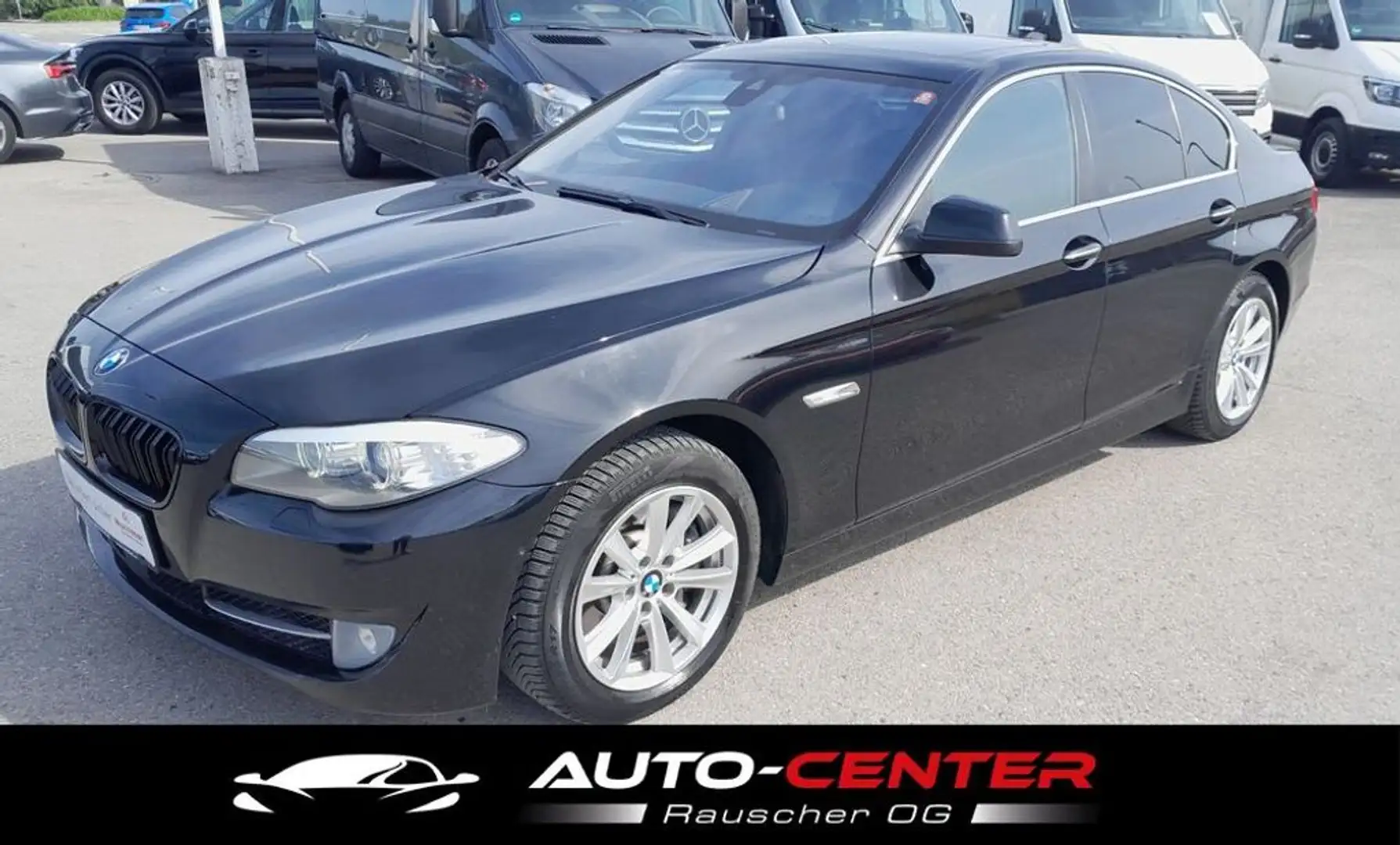 BMW 525 d xDrive Schwarz - 1