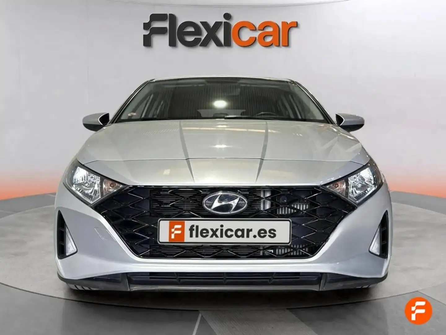 Hyundai i20 1.0 TGDI 74kW (100CV) Klass Gris - 2