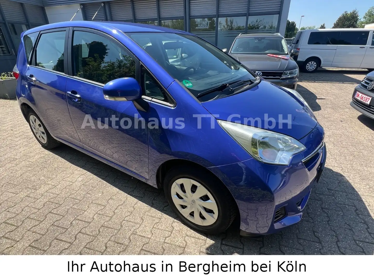 Toyota Verso-S 1,33-l-Dual-VVT Multidrive S Club°Kamera Albastru - 2