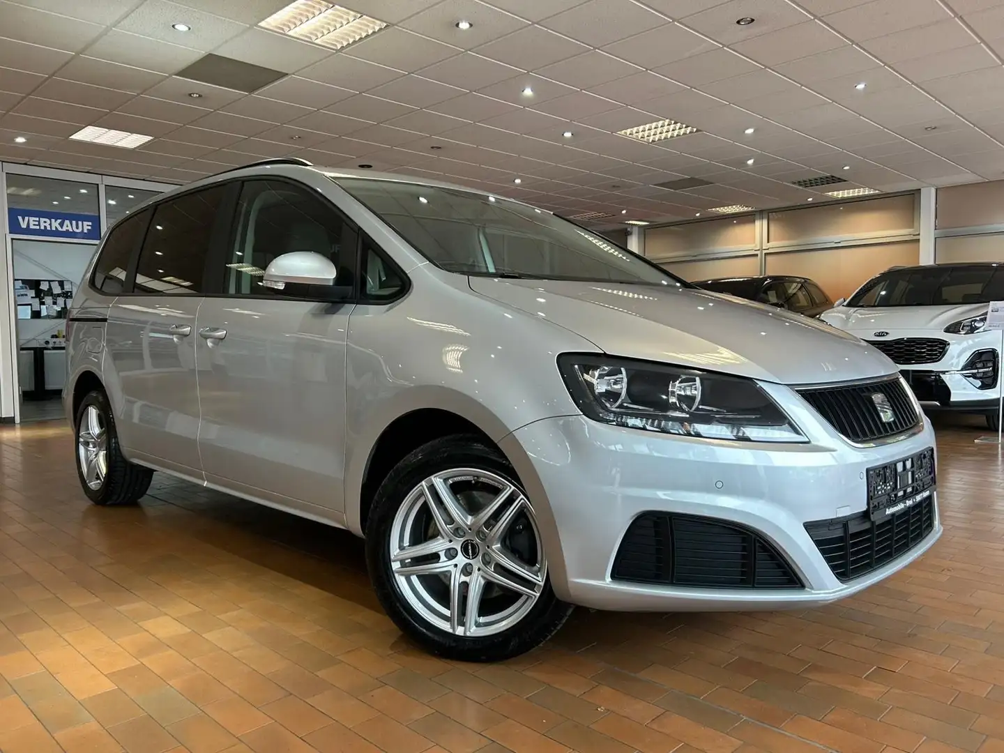 SEAT Alhambra Reference Silber - 2