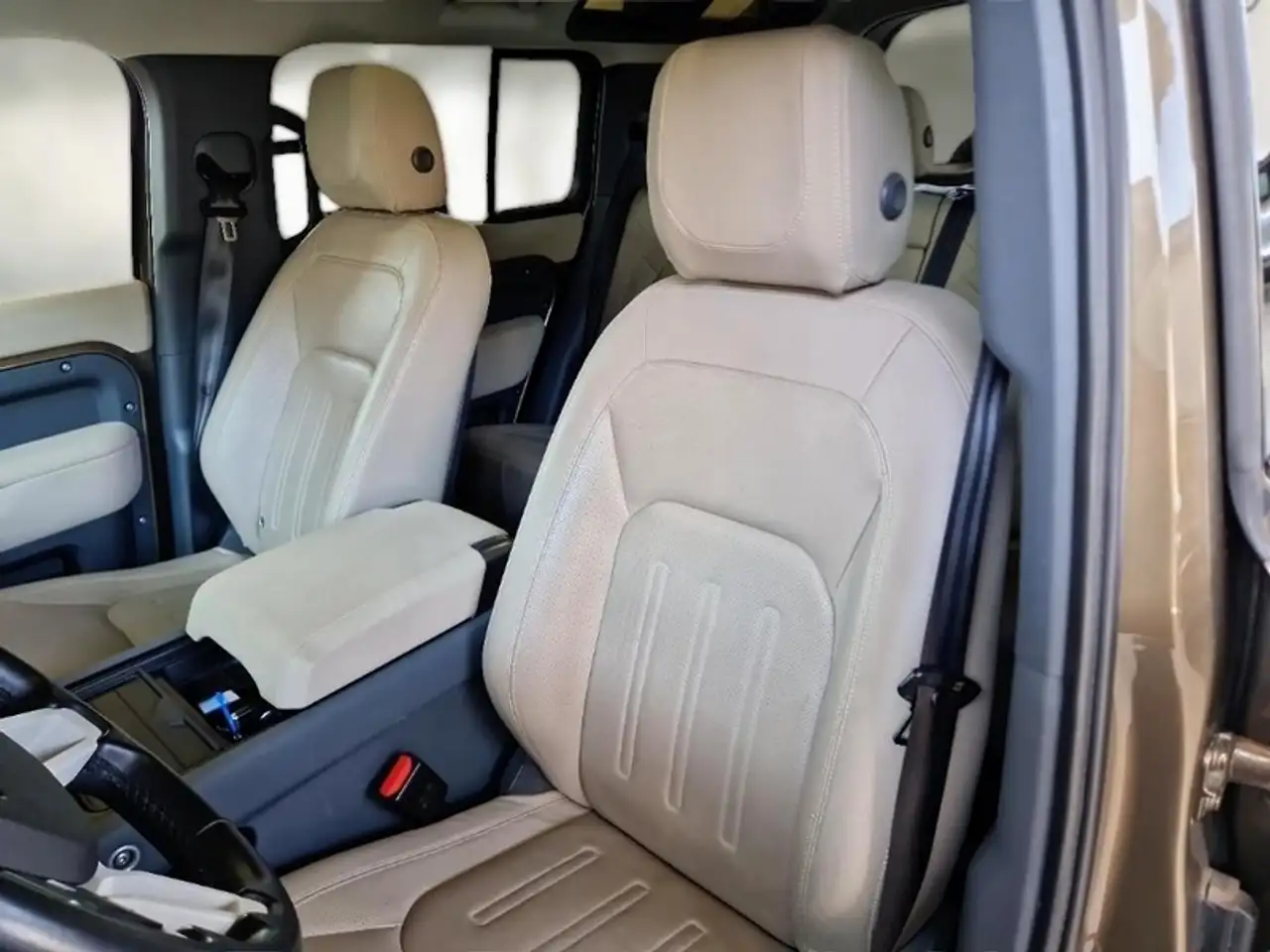 Land Rover Defender 3.0 D6 250 MHEV 110 FIRST EDITION AWD AUTOMATICO SUV, миниатюра 9