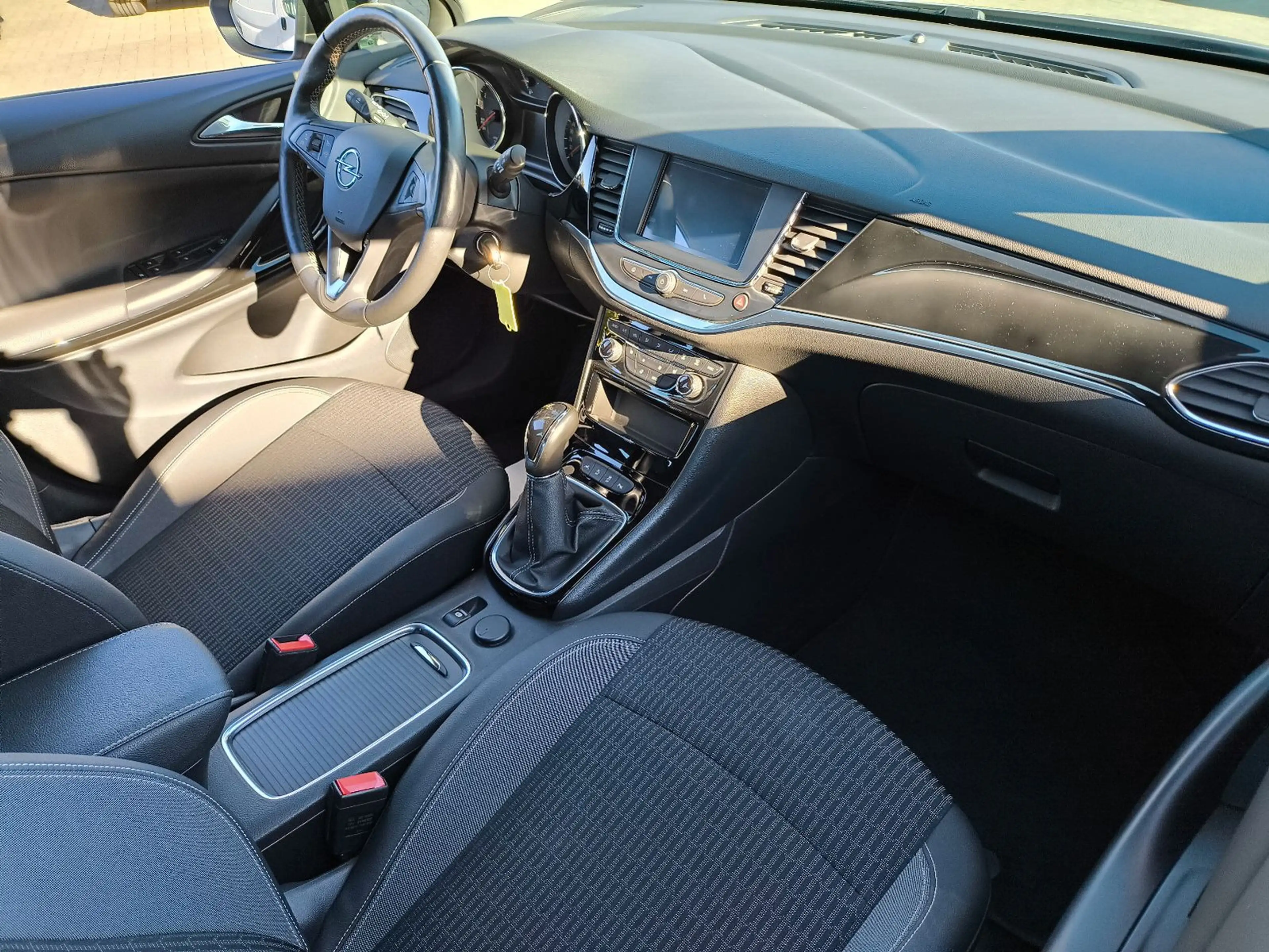 Opel Astra K,Design&Tech,1 HD,PDC,KLIMA,ALU,NAVI — photo 10