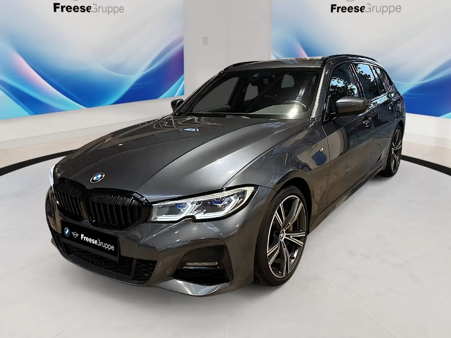 BMW 330 d xDrive Tou DAB Klimaaut. PDC Grau - 1