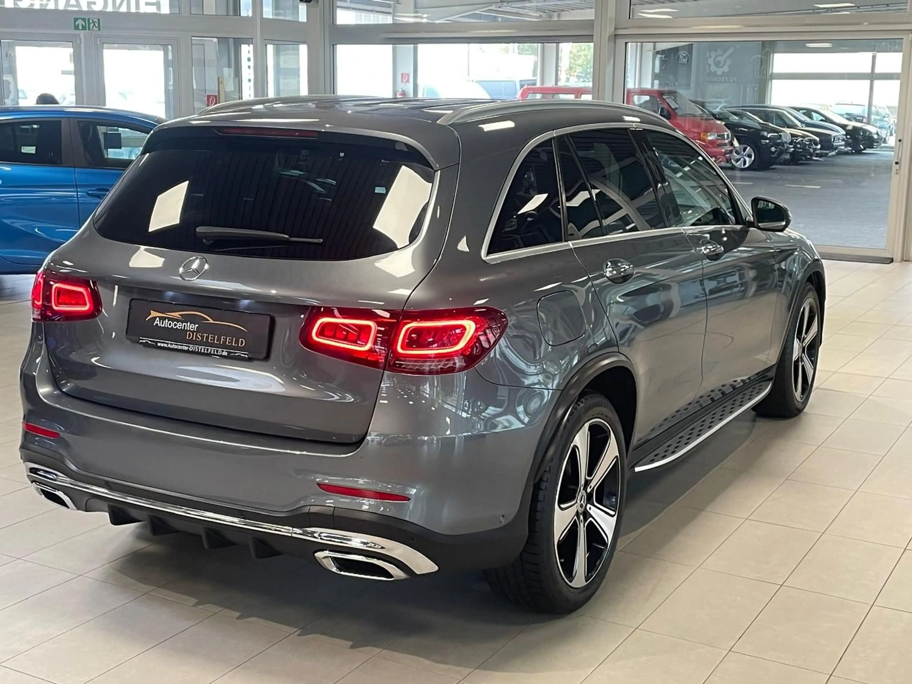 Mercedes-Benz GLC 300 d 4Matic AMG — photo 7