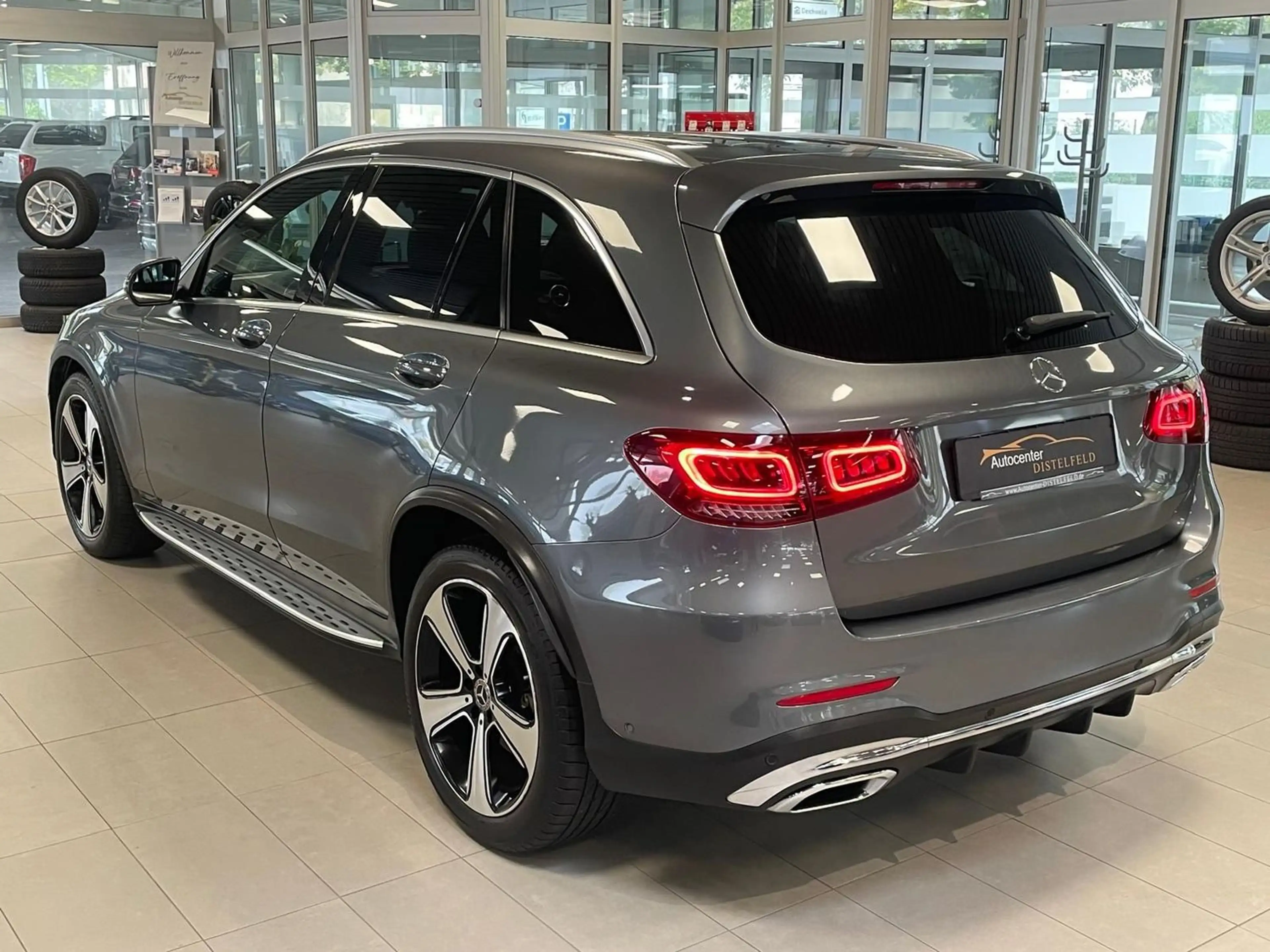 Mercedes-Benz GLC 300 d 4Matic AMG — photo 5