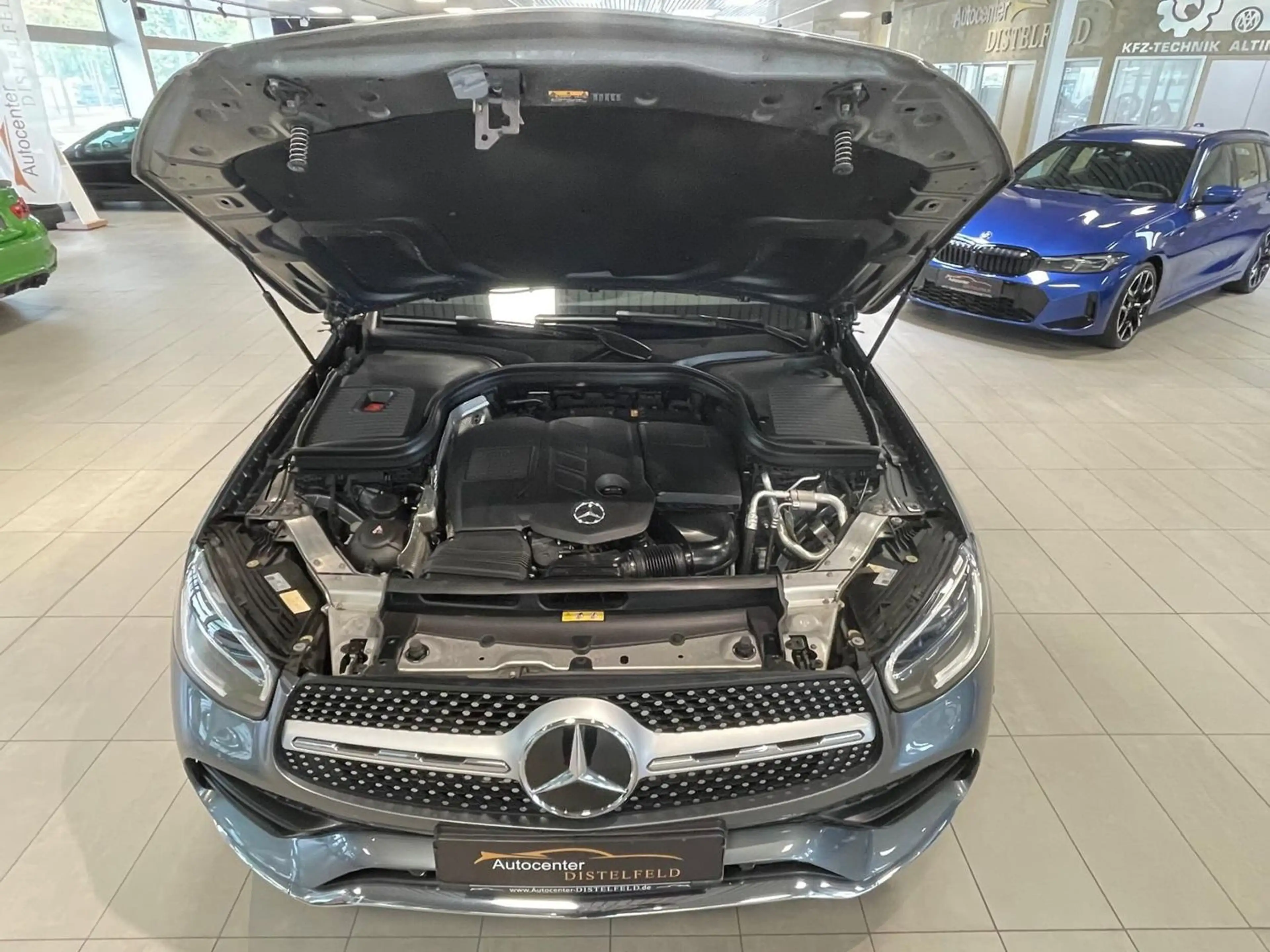 Mercedes-Benz GLC 300 d 4Matic AMG — photo 14