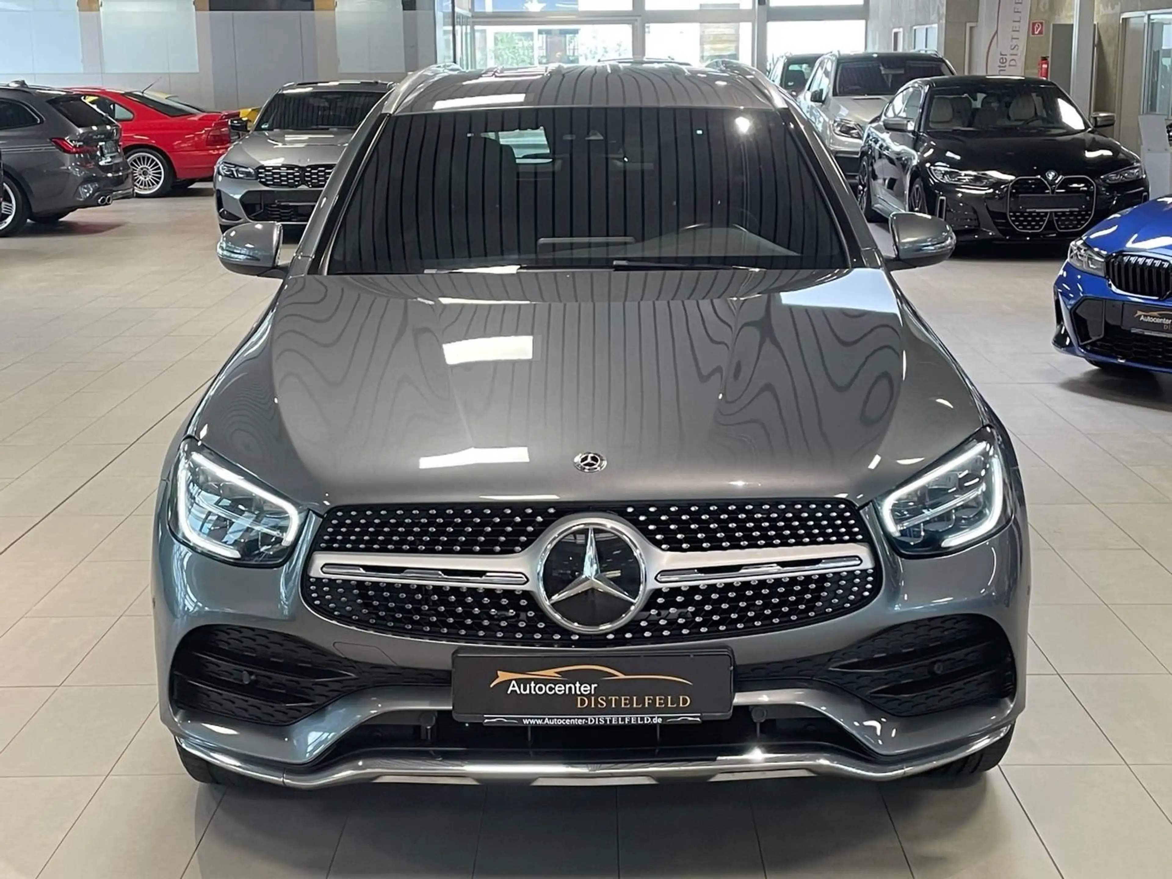 Mercedes-Benz GLC 300 d 4Matic AMG — photo 2