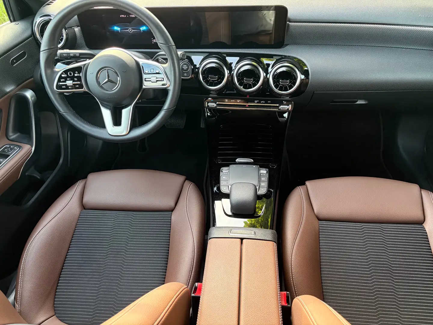 Mercedes-Benz A 180 A 180 d (177.010) Schwarz - 1