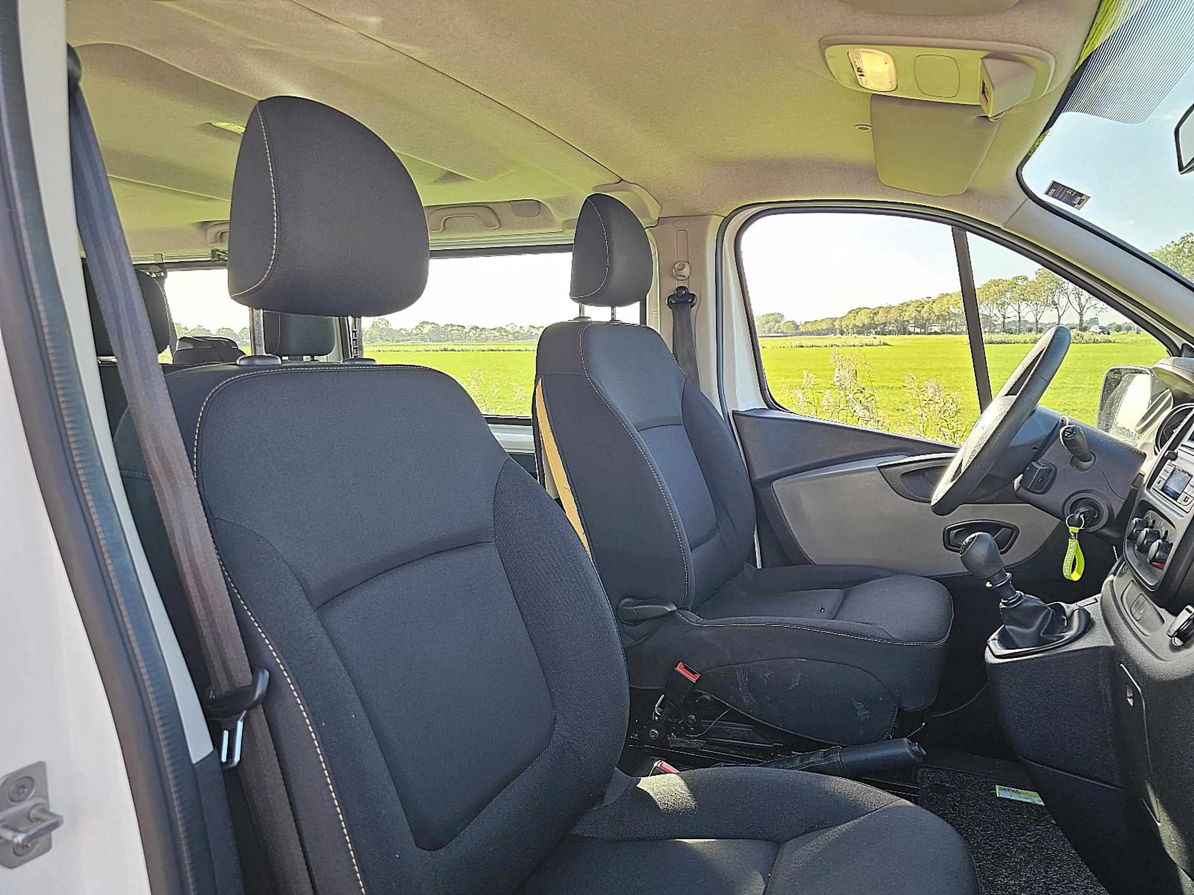 Renault Trafic 1.6 DCI L1H1 Kombi 8-Pers AC — photo 7