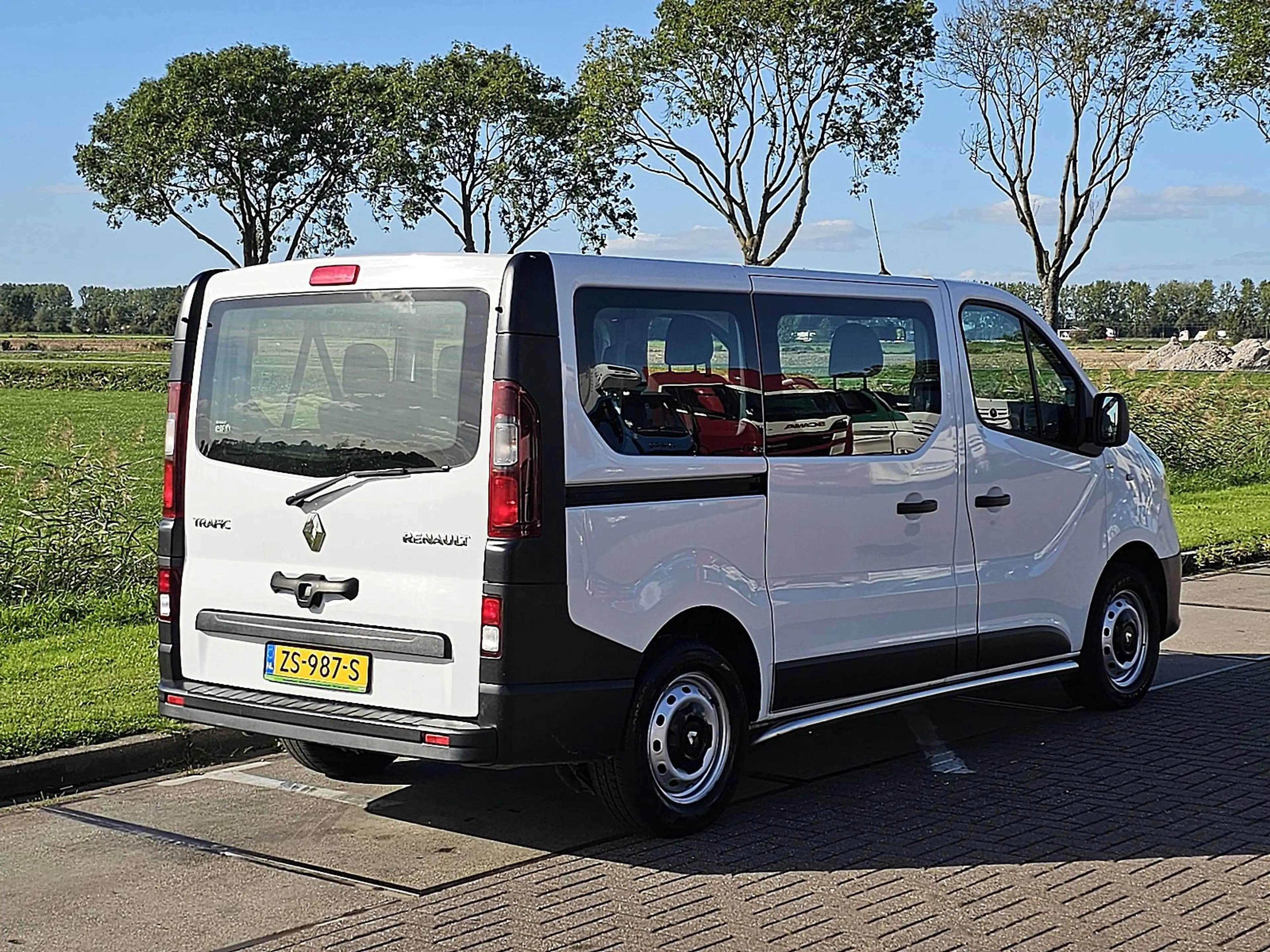 Renault Trafic 1.6 DCI L1H1 Kombi 8-Pers AC — photo 3