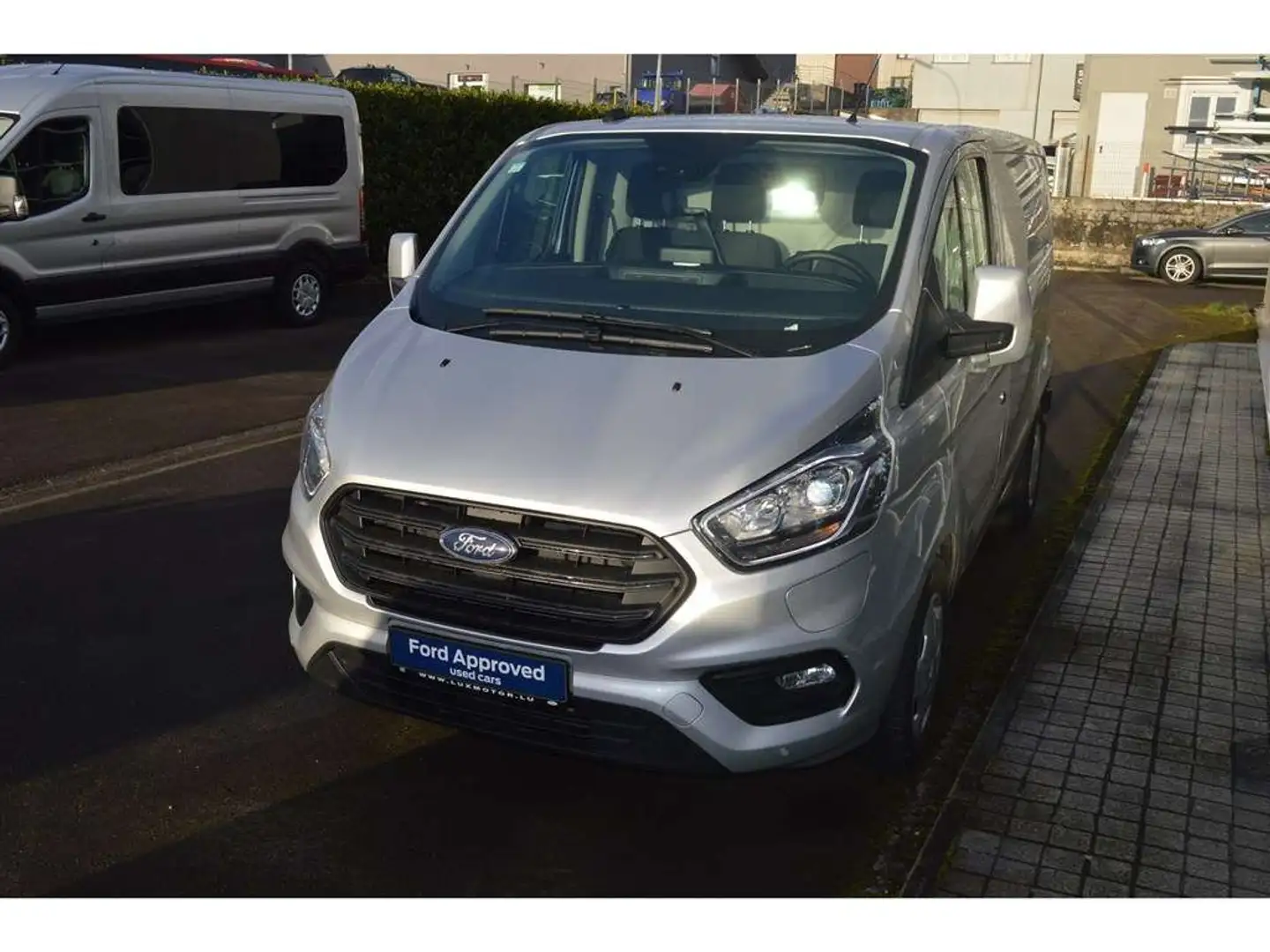 Ford Transit Custom Fourgon 340S L1H1 Trend pHEV-126cv-automati Grijs - 1