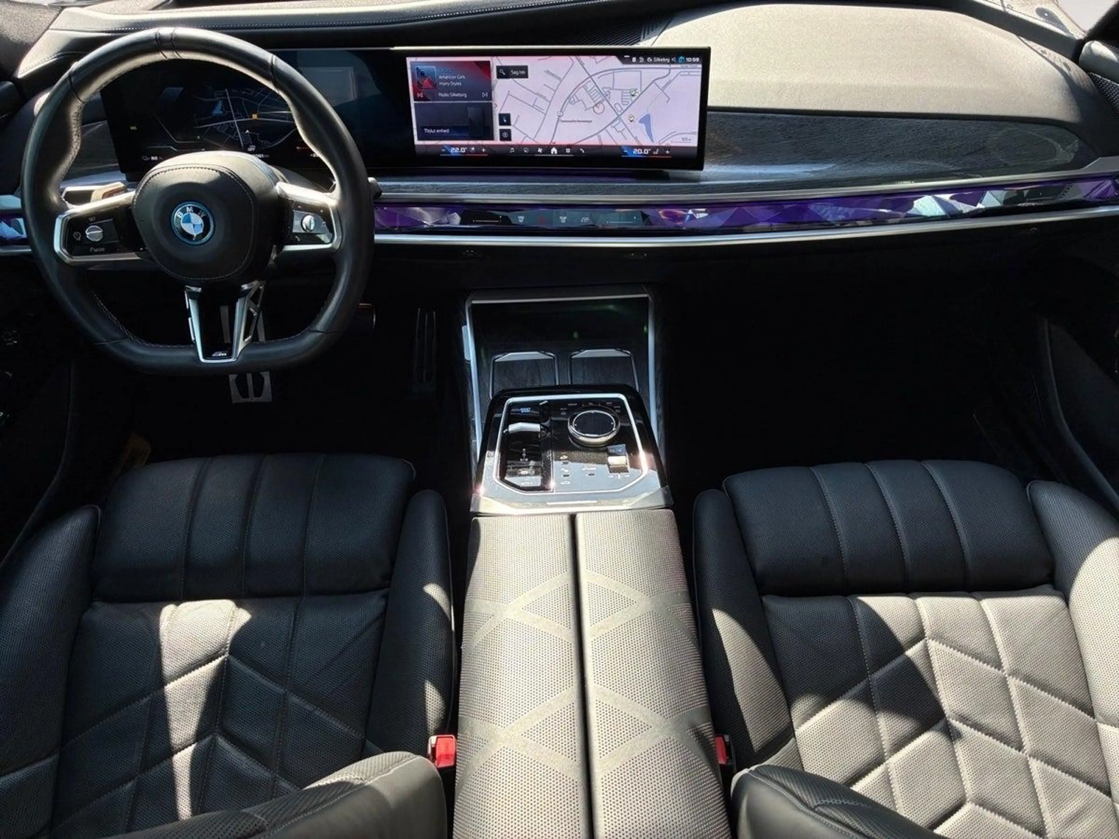 BMW i7 BMW i7 M70 xDrive M Sport Pro Perf Exec DrivePro — photo 11