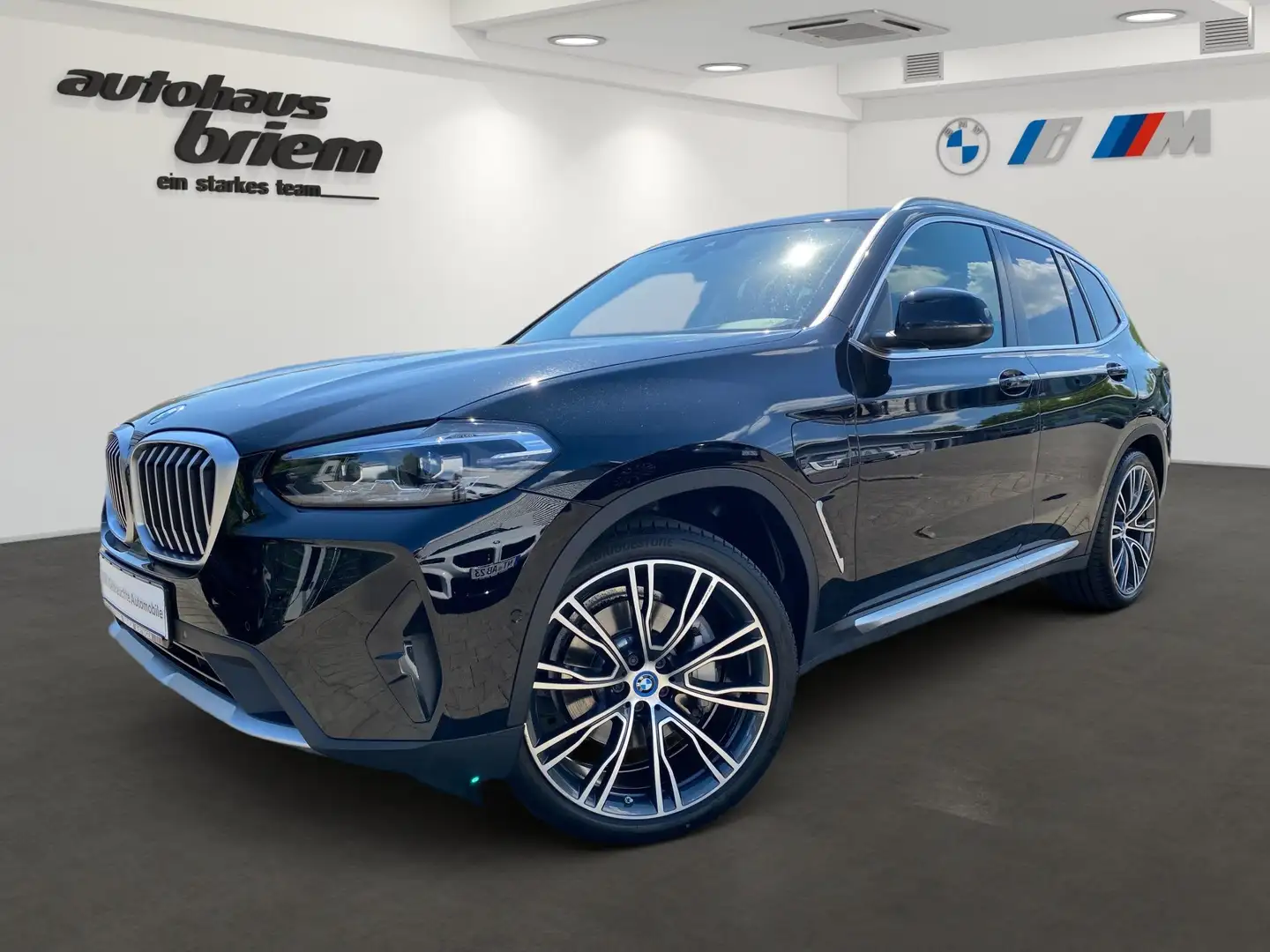 BMW X3 xDrive30e HiFi DAB LED WLAN Komfortzg. AHK Noir - 1