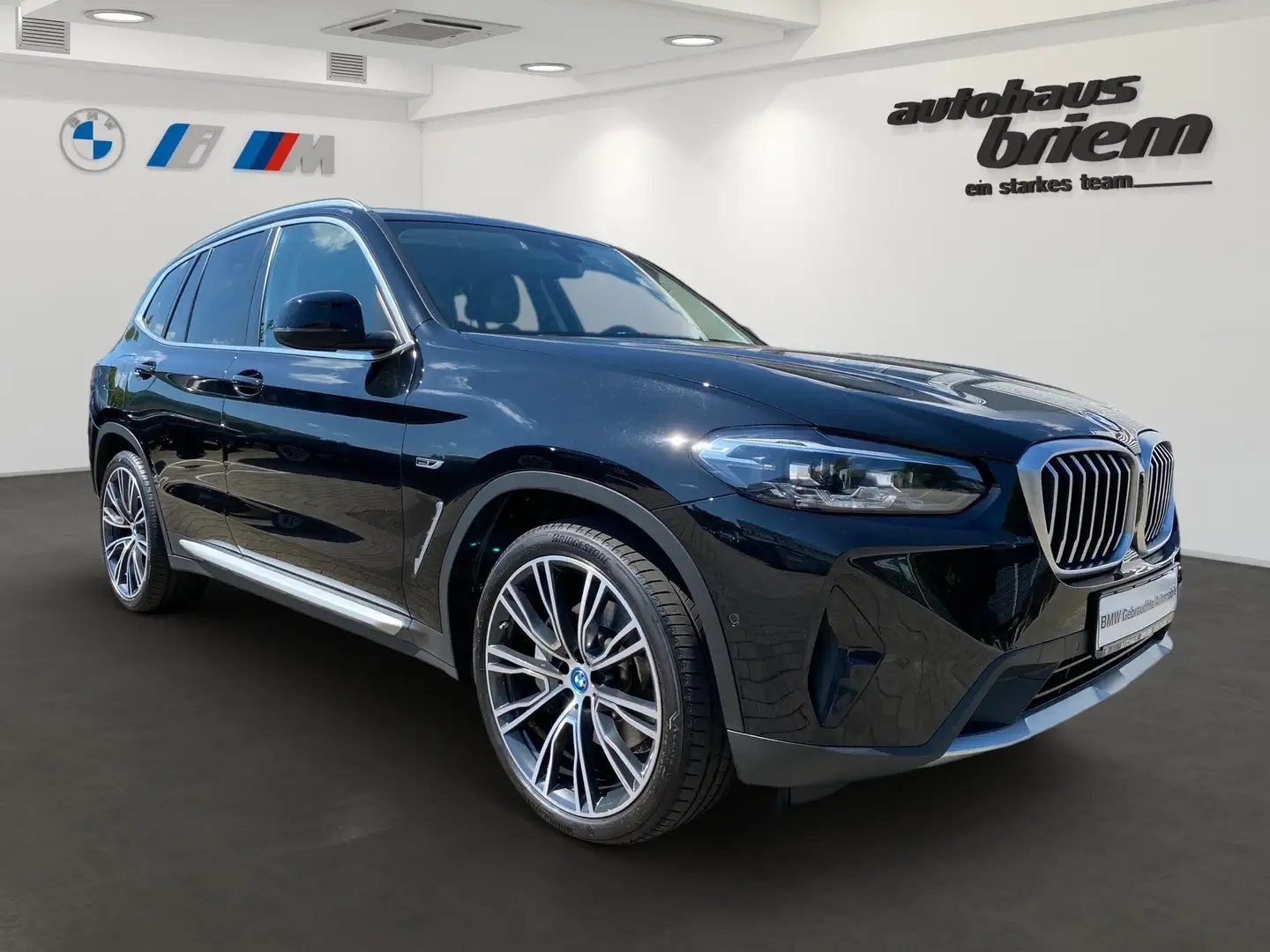 BMW X3 xDrive30e HiFi DAB LED WLAN Komfortzg. AHK Noir - 2