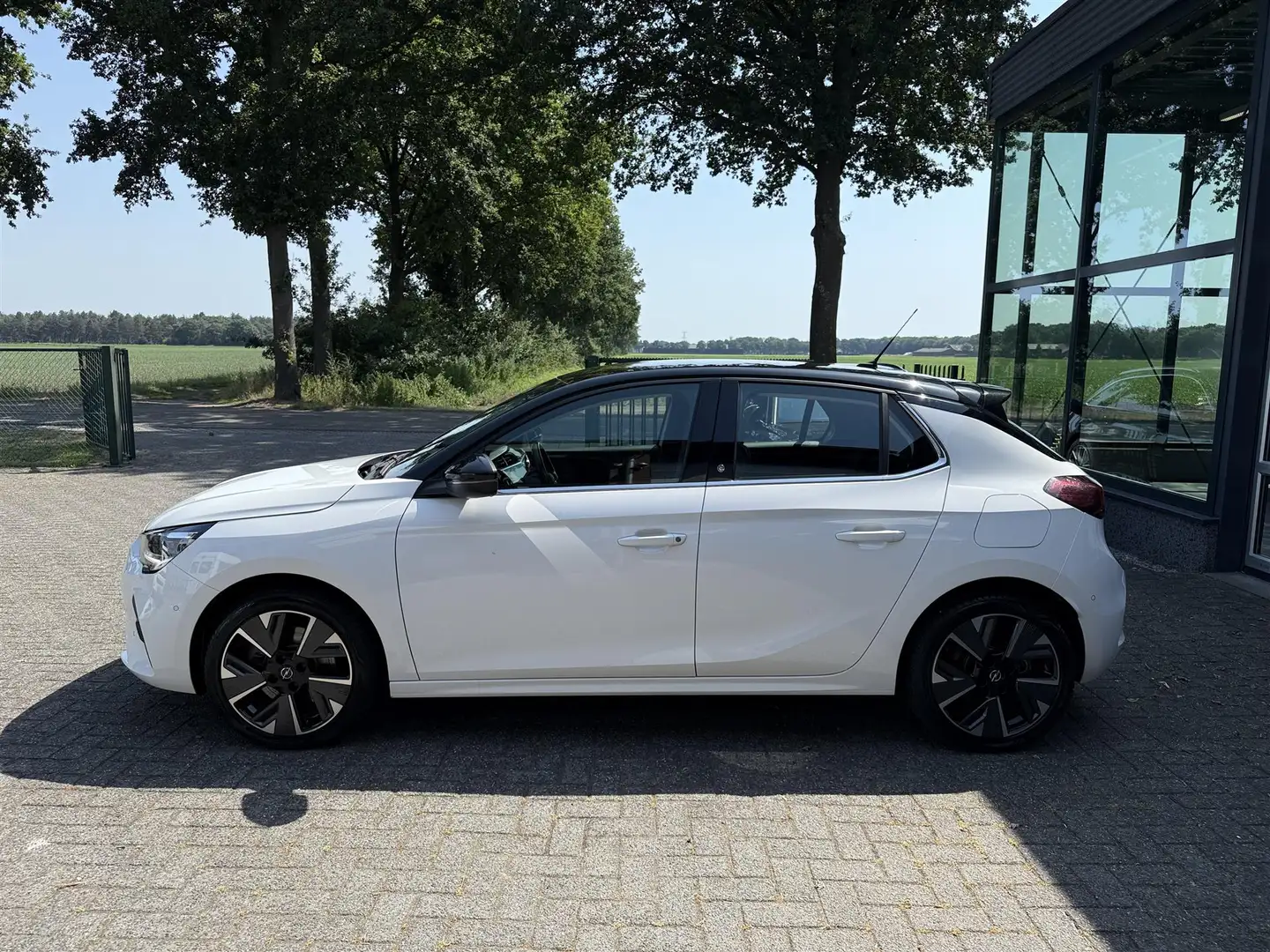Opel Corsa-e e-Launch Ed 50 kWh Wit - 2