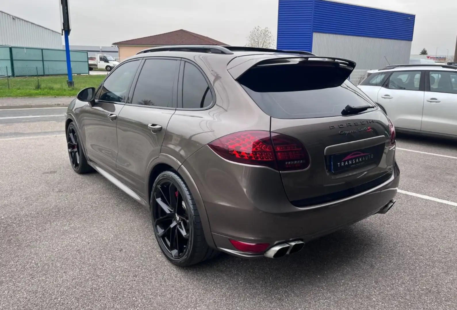 Porsche Cayenne 4.8 V8 TURBO TIPTRONIC S A - 1