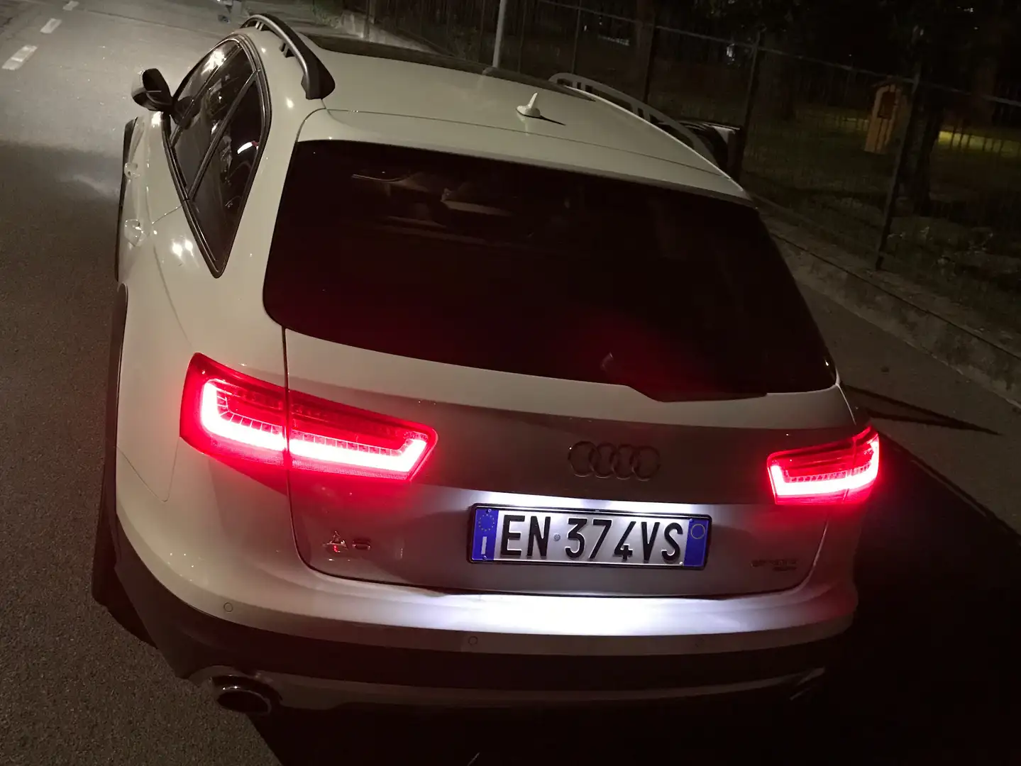 Audi A6 allroad A6 IV 2011 Allroad Quattro 3.0 tdi Ambiente 245cv Blanco - 1