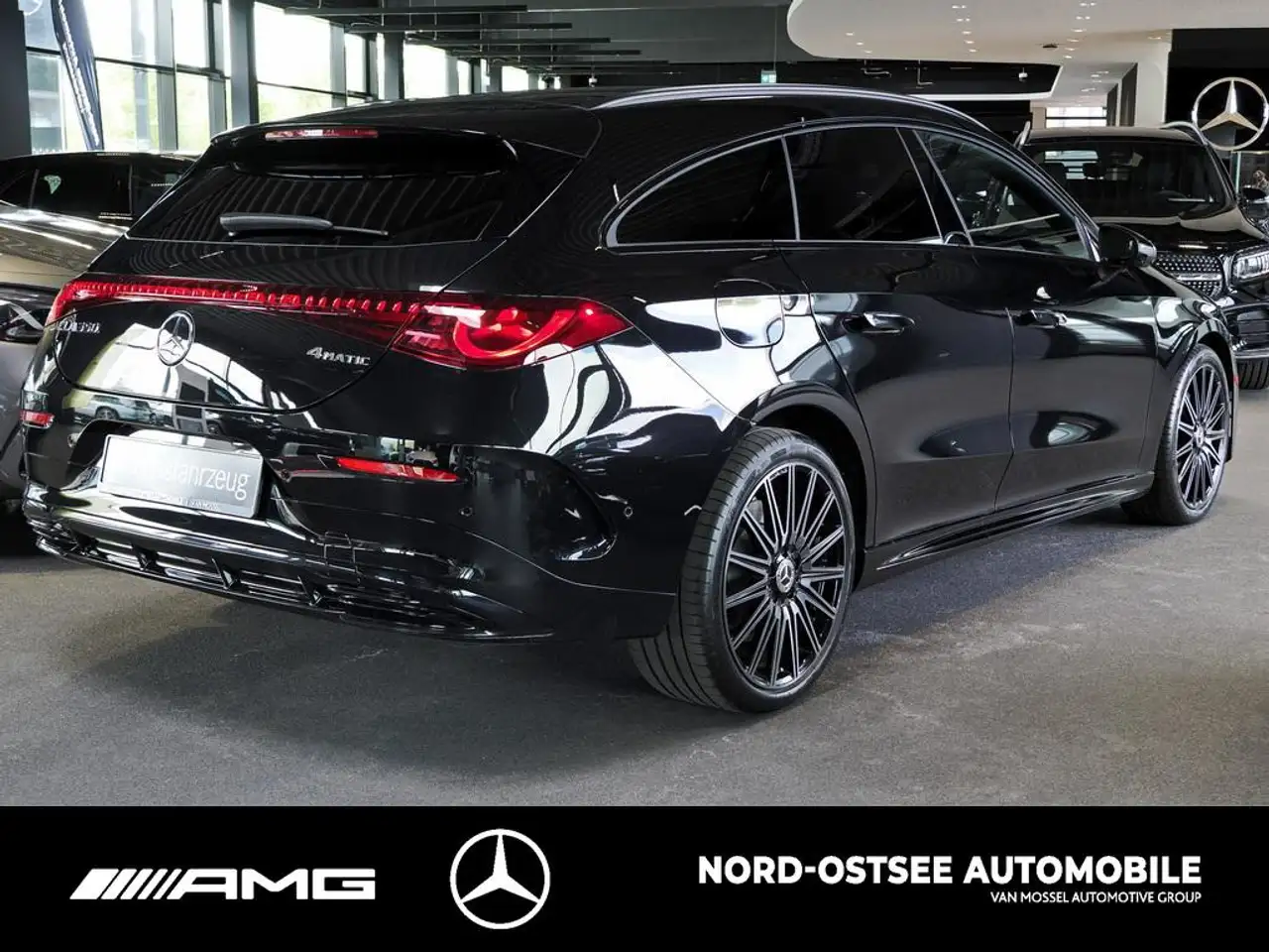 Mercedes-Benz CLA 350 4m AMG-PLUS PANO NIGHT AHK 19-ZOLL 4