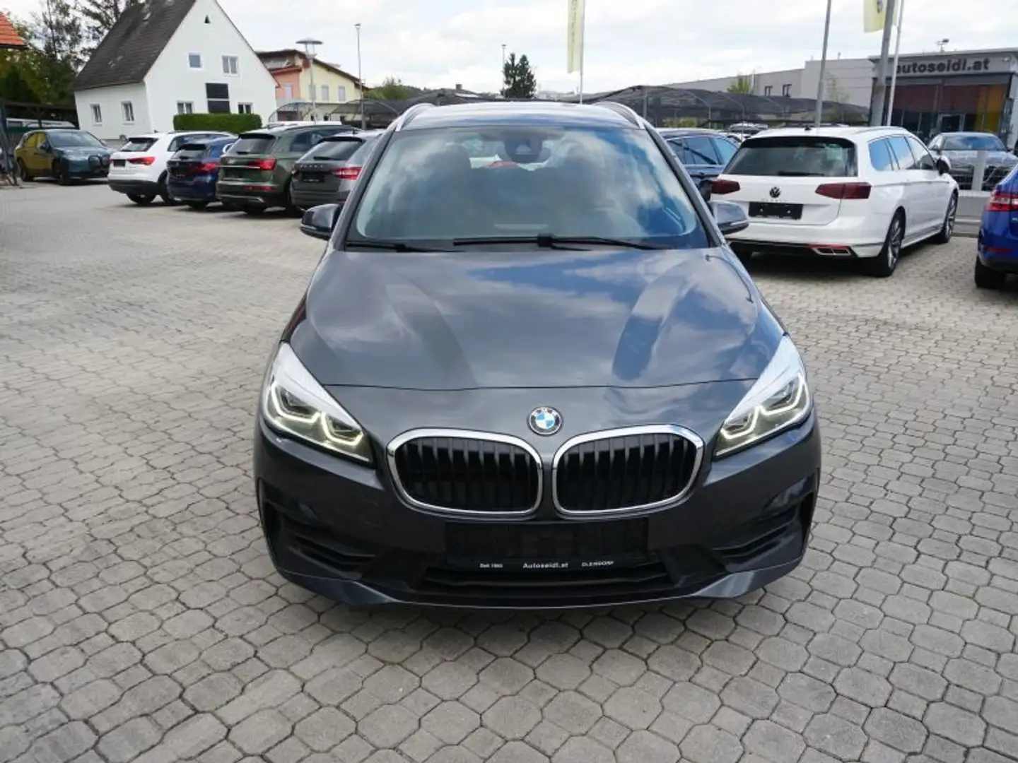 BMW 216 216d Gran Tourer *2022er+7 SITZE+LED* Grau - 2