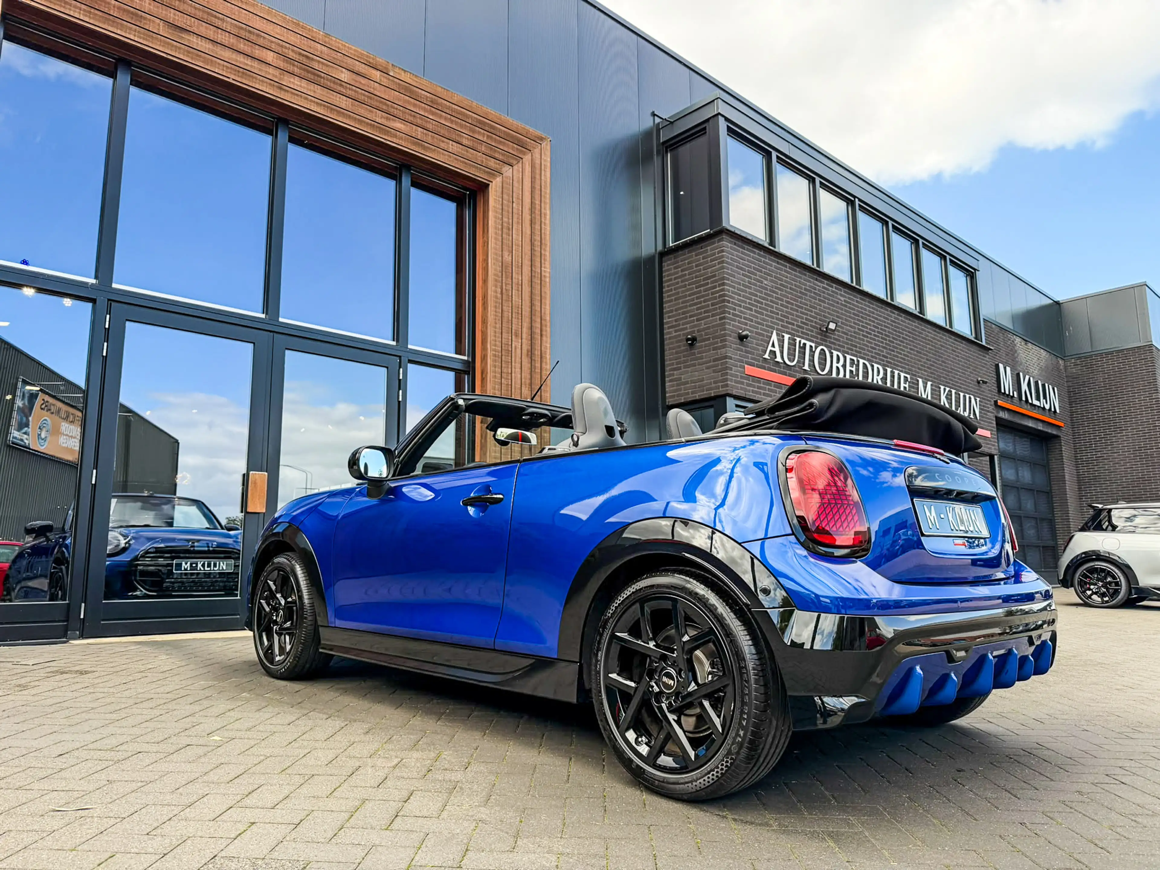 MINI Cooper S Cabrio 2.0 John Cooper Works F1 aut/Camera/Head up/Hk/Btw — photo 9