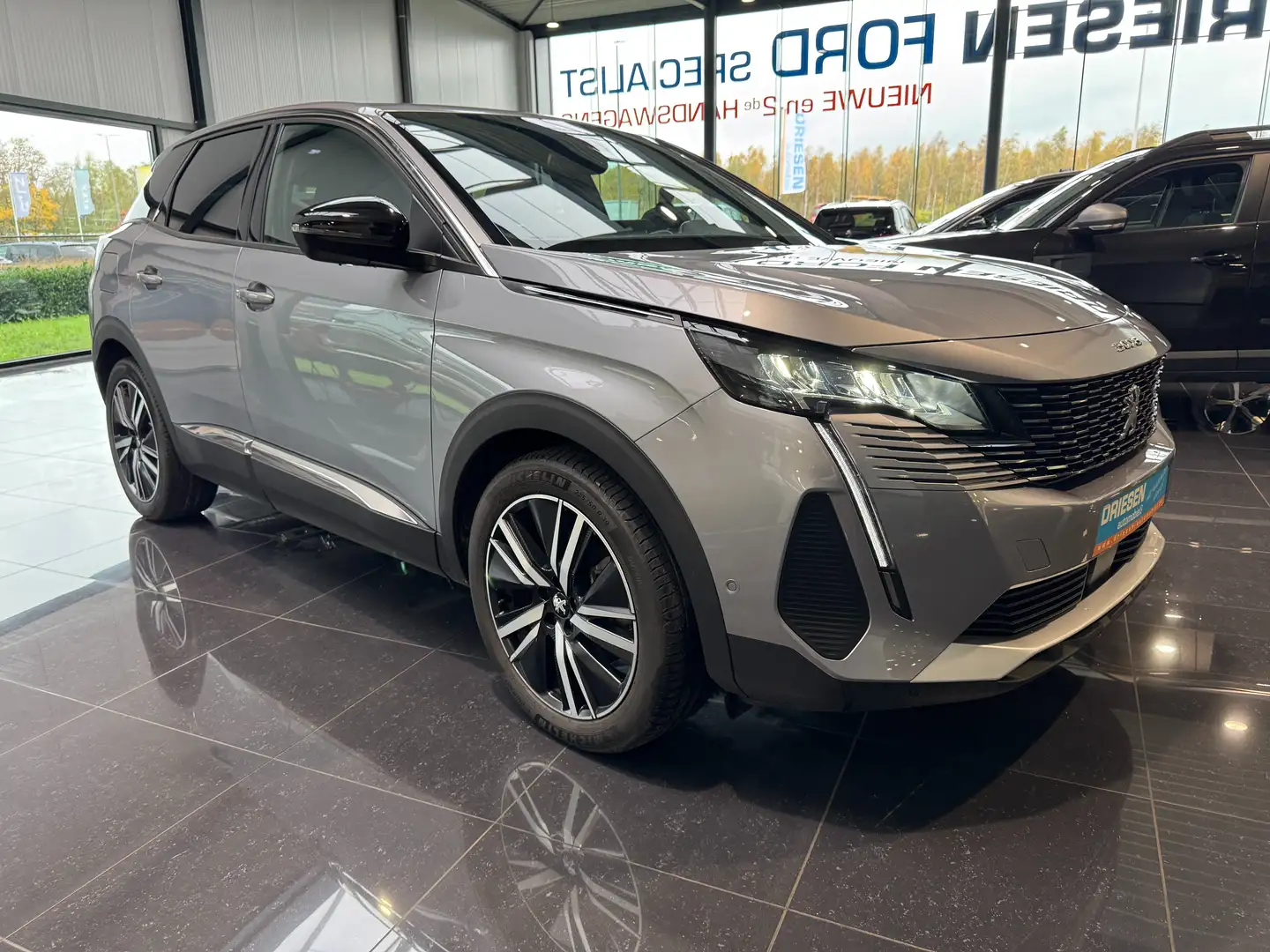 Peugeot 3008 3008 Plug-In Hybrid 225 e-EAT8 Allure Pack/1j gar Zilver - 1