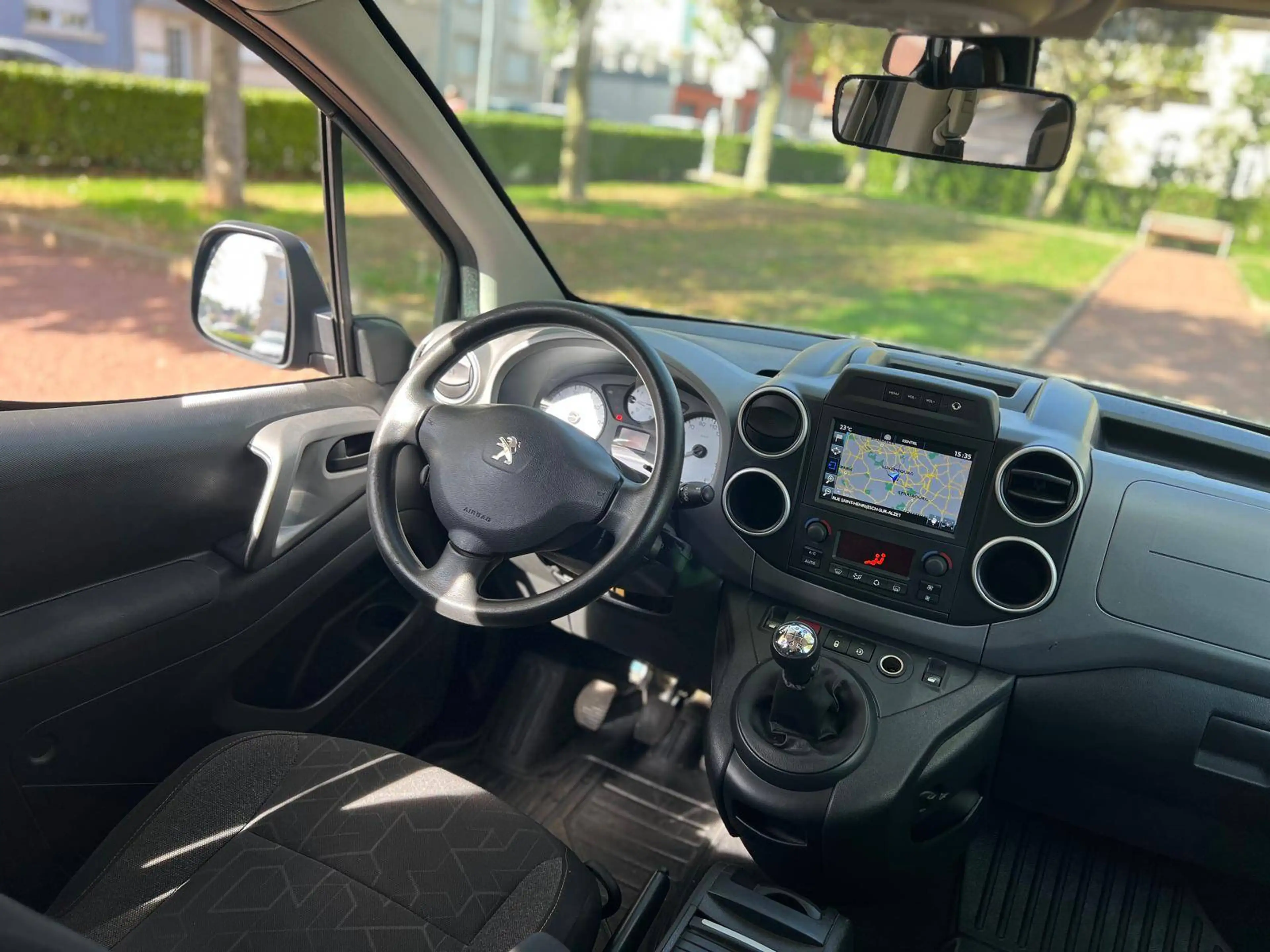 Peugeot Partner Partner Tepee 110 Stop — photo 11