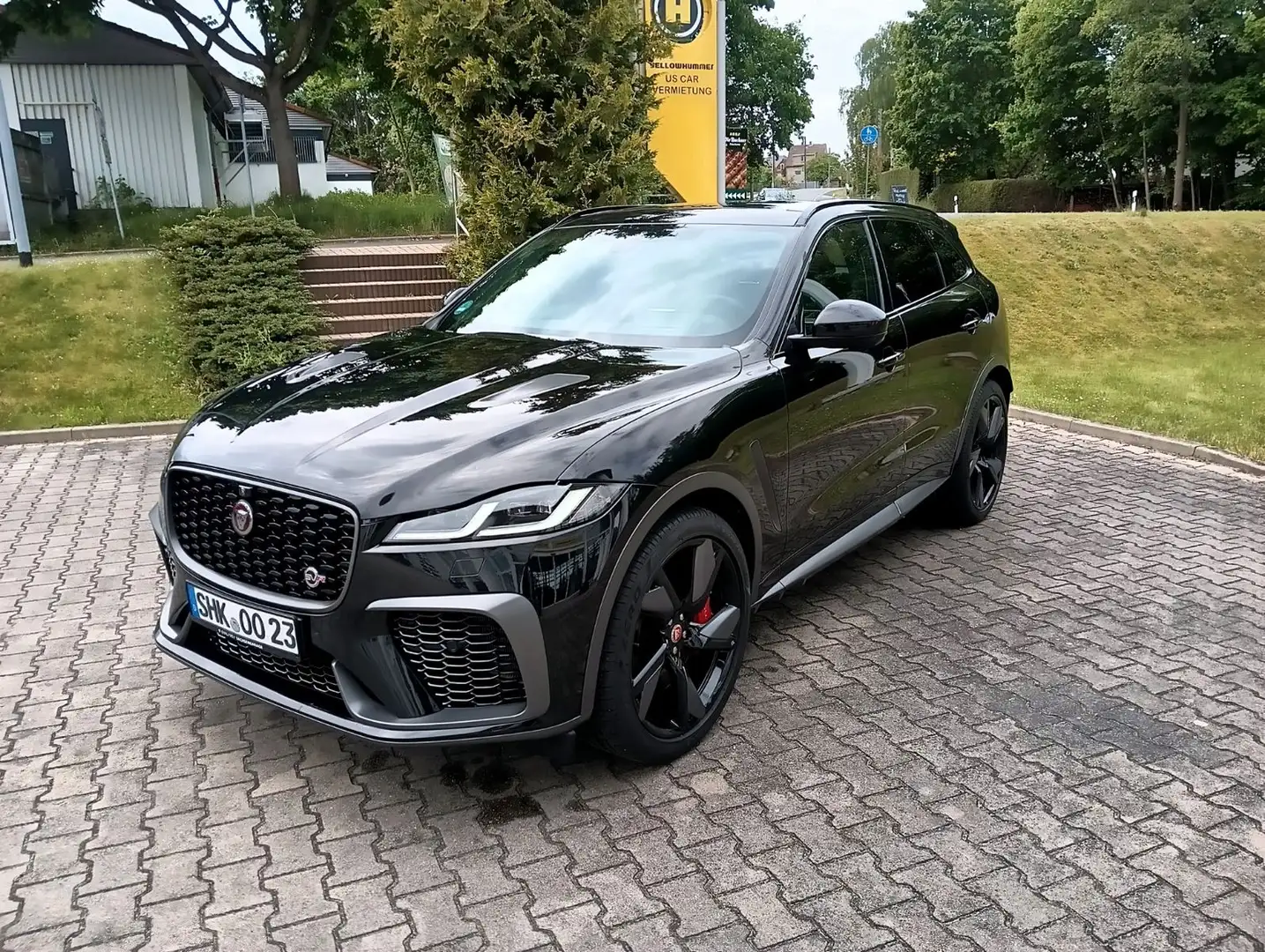 Jaguar F-Pace F-PACE SVR AWD Jaguar Approved 09.2026 Noir - 1