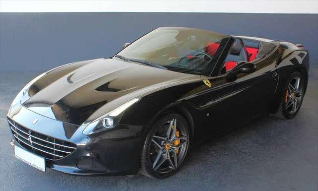 Imagine Ferrari California Carbon-Keramik-Brems. Approved-Garant