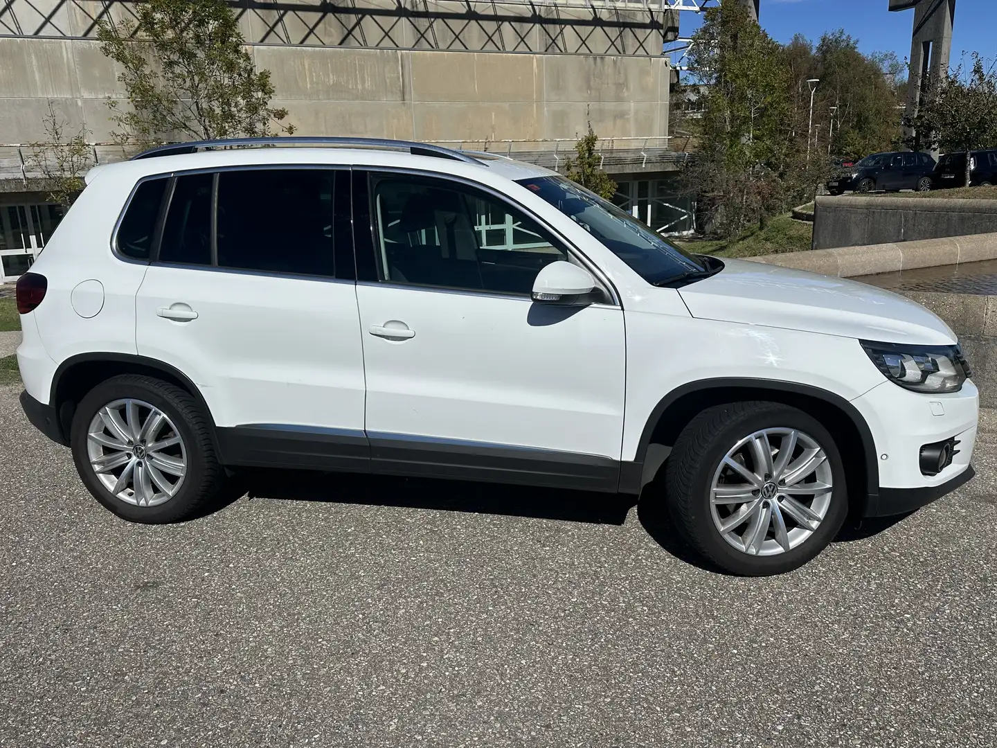 Volkswagen Tiguan 2.0TDI BMT T1 Sport 4x2 140 Blanco - 2