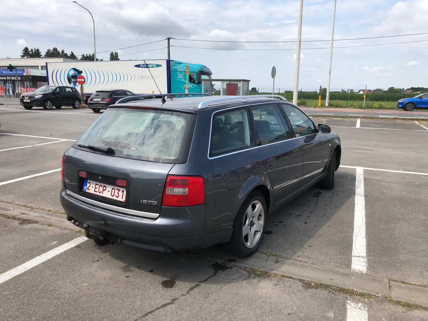 Audi A6 Avant 1.9 TDI Pack - 2