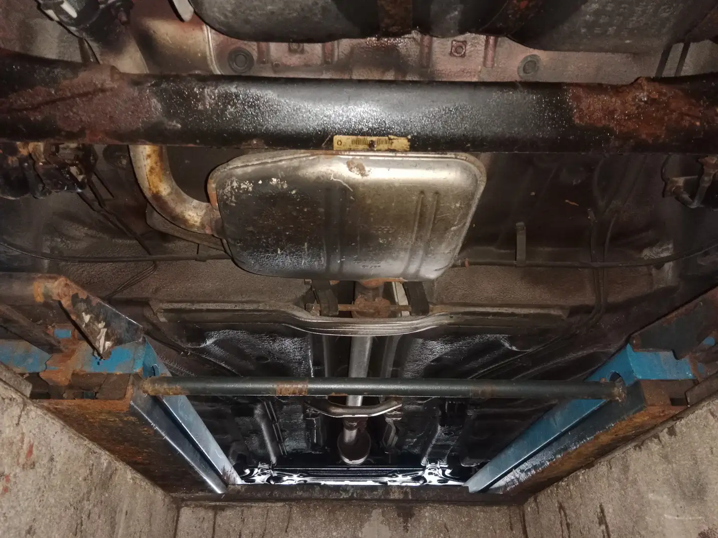 Volkswagen Golf Cabriolet Rabbit Cabrio Leder el. Verd. TDI Rot - 2