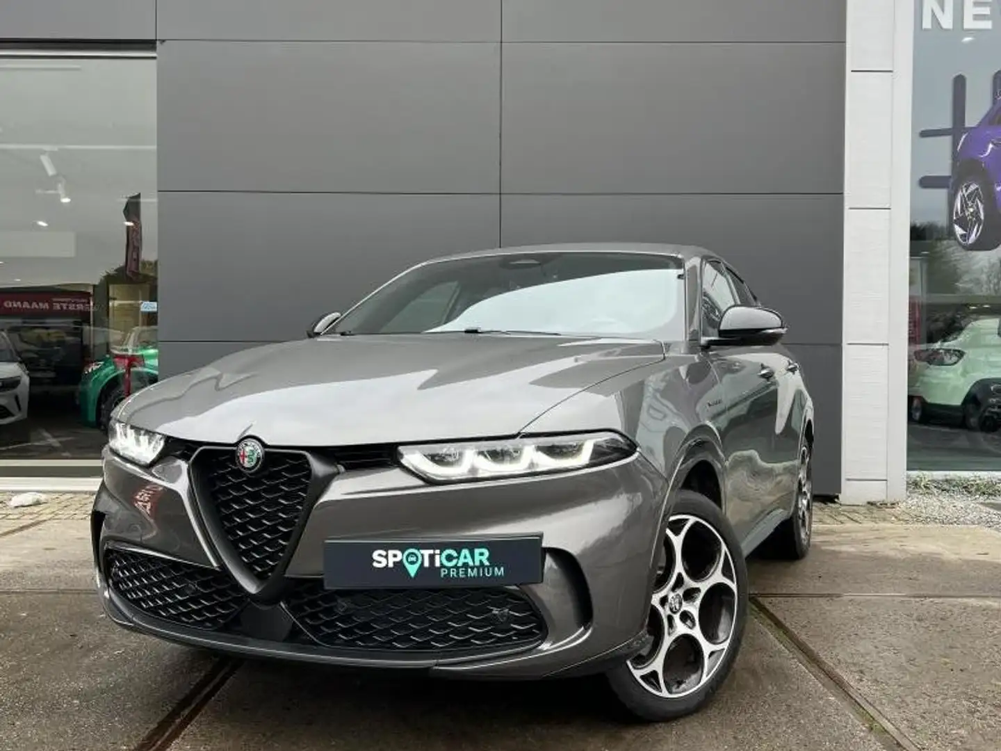 Alfa Romeo Tonale Veloce Grau - 1