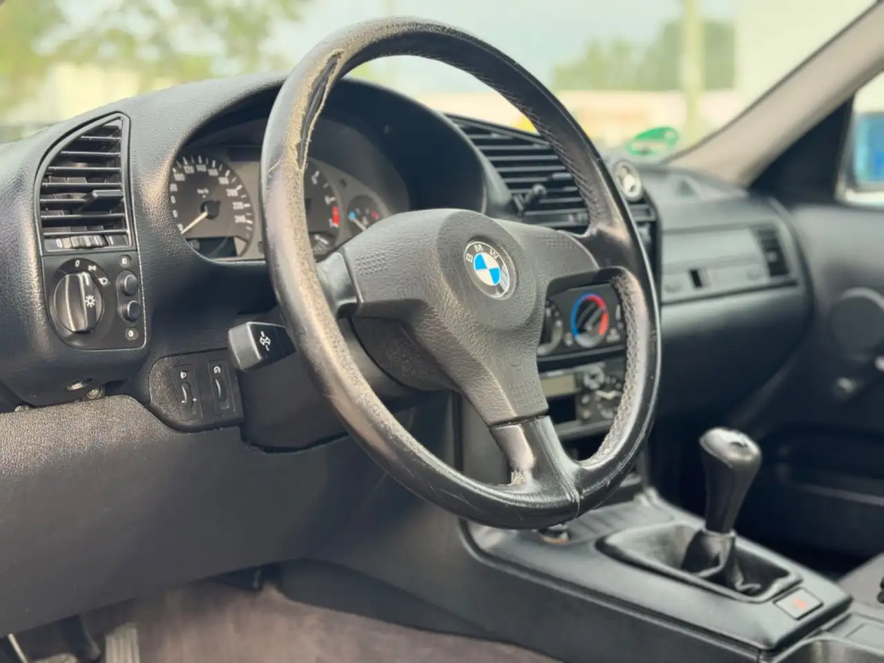 BMW 320 i*OLDTIMER*H-KNZ*XENON*ALU*TÜV*, foto 9