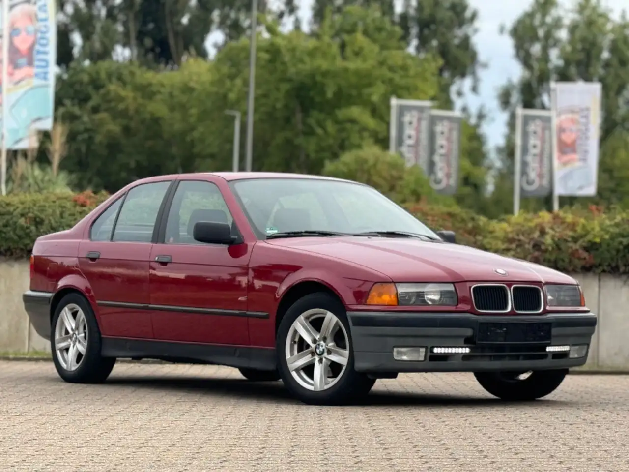 BMW 320 i*OLDTIMER*H-KNZ*XENON*ALU*TÜV*, foto 6