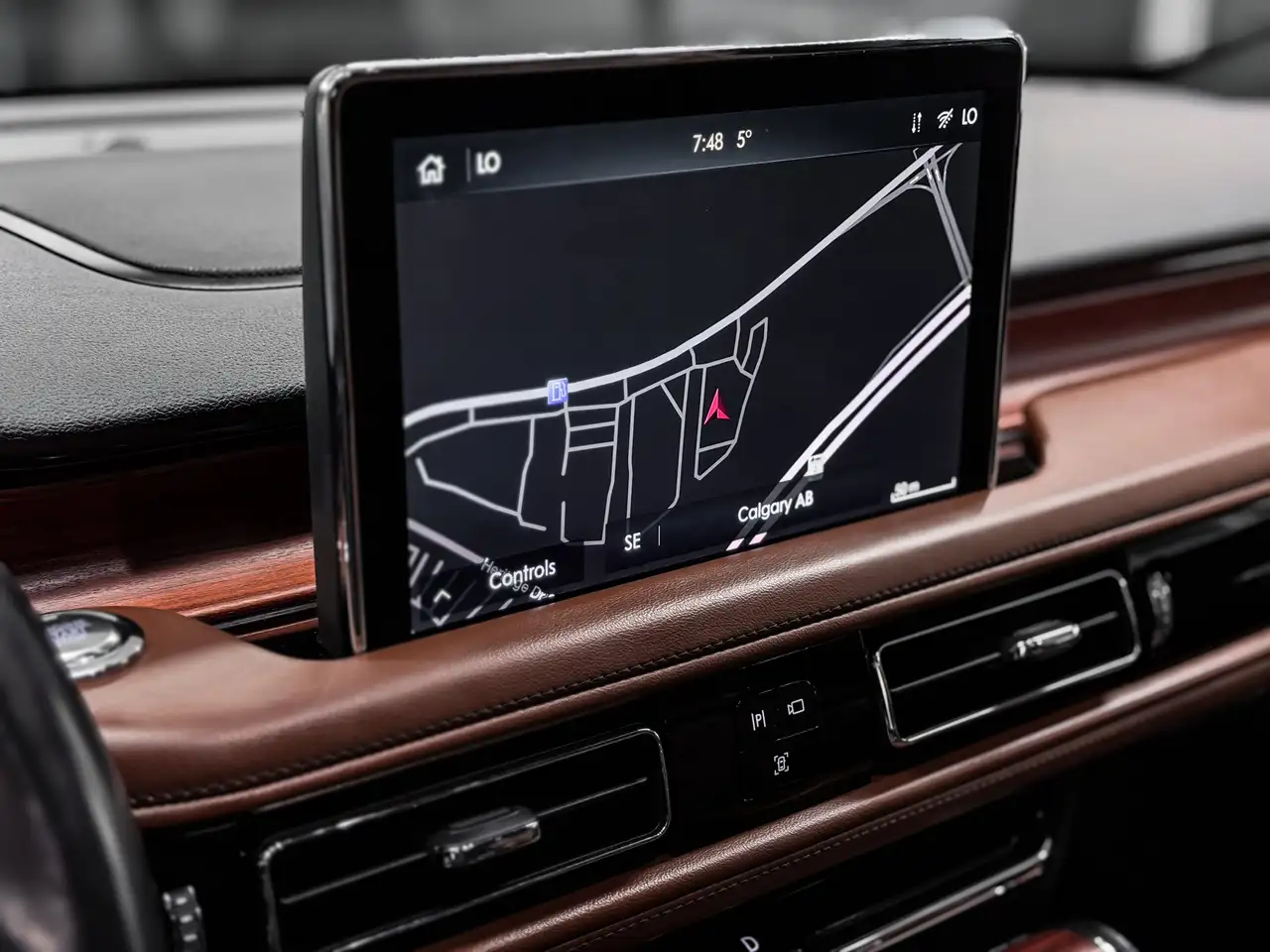 Lincoln Aviator снимка Lincoln Aviator