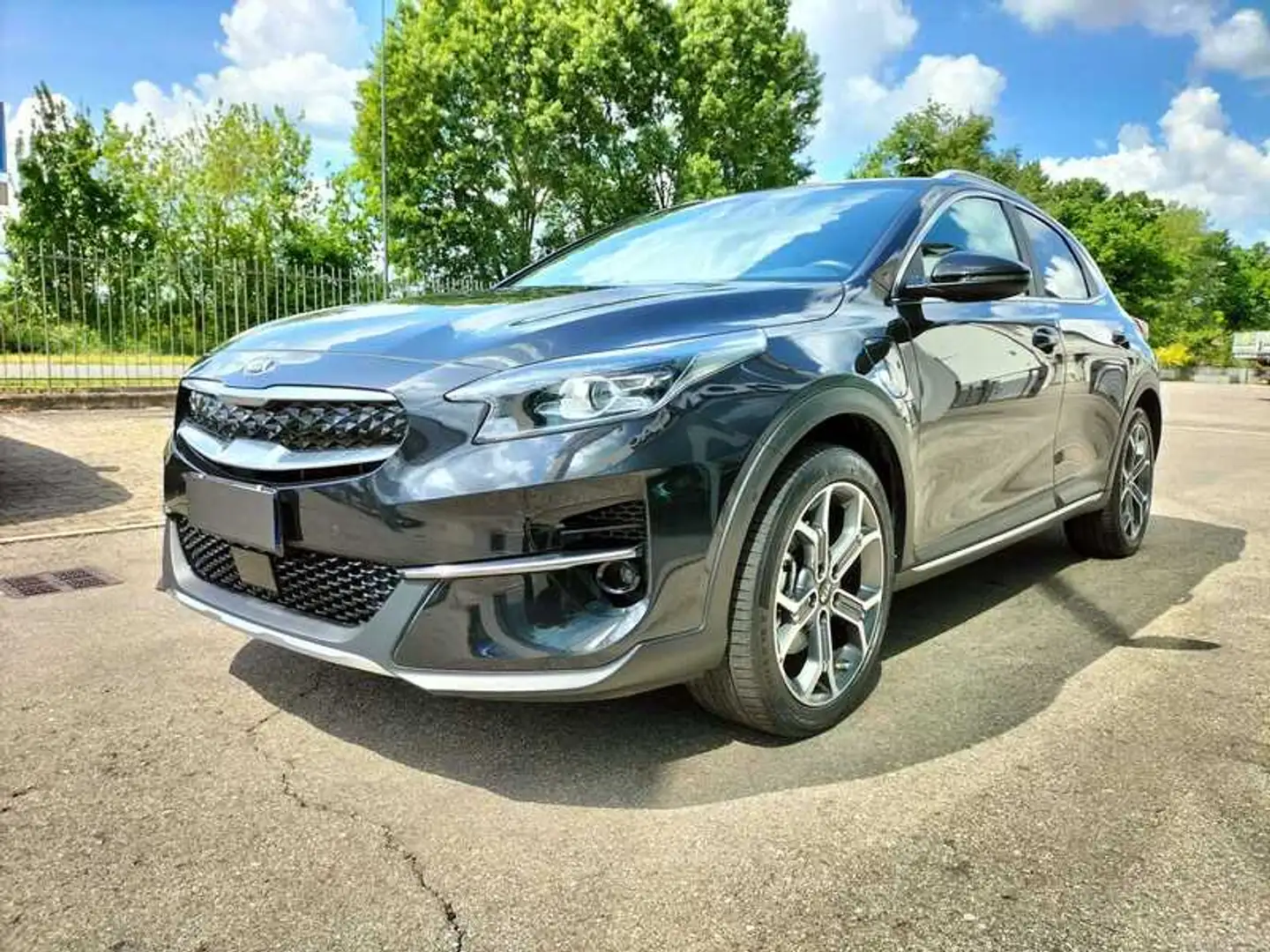 Kia XCeed 1.6 GDi PHEV DCT  NEOPATENTATI Nero - 1