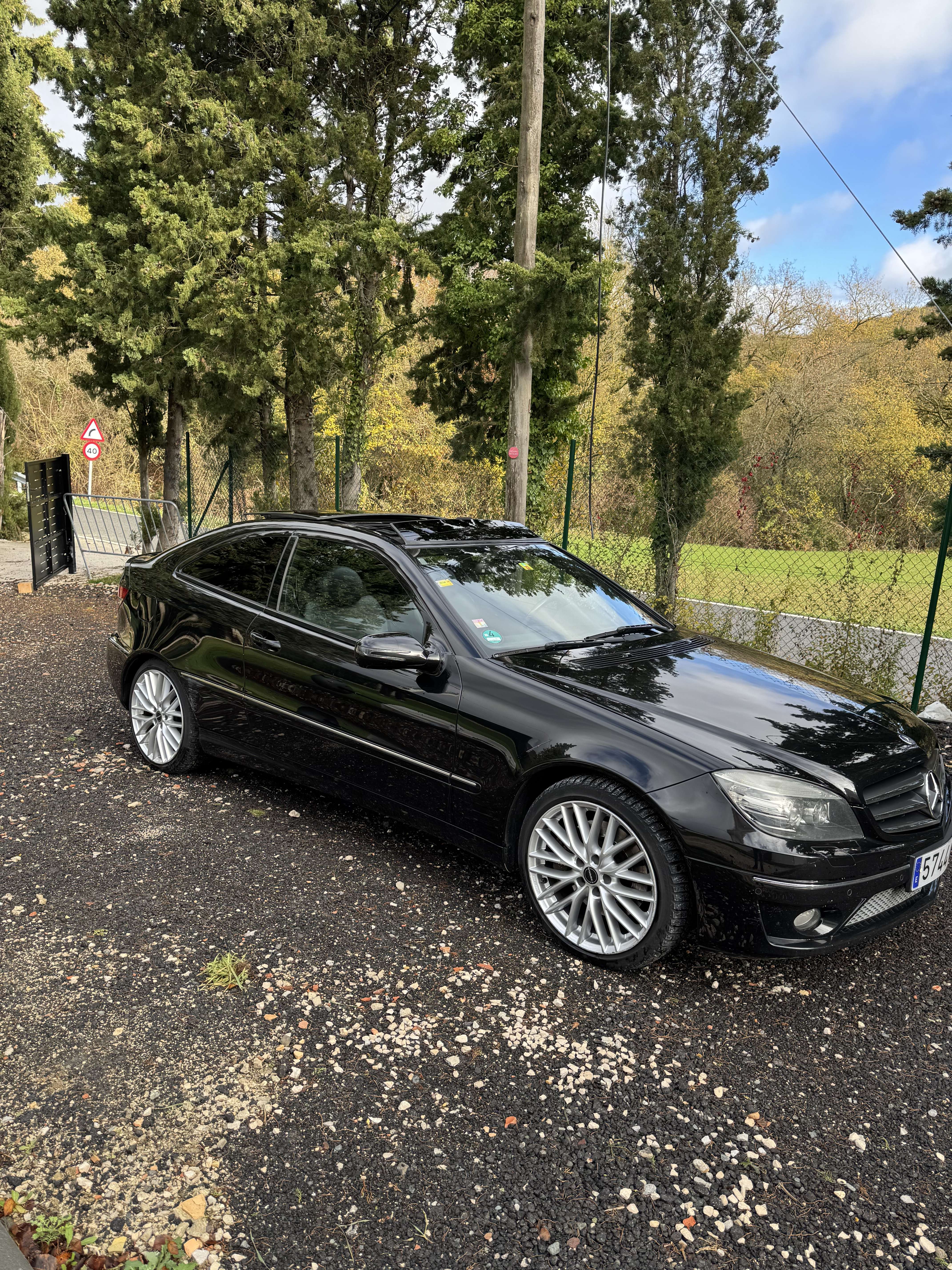 Mercedes-Benz CLC 350 - foto 1