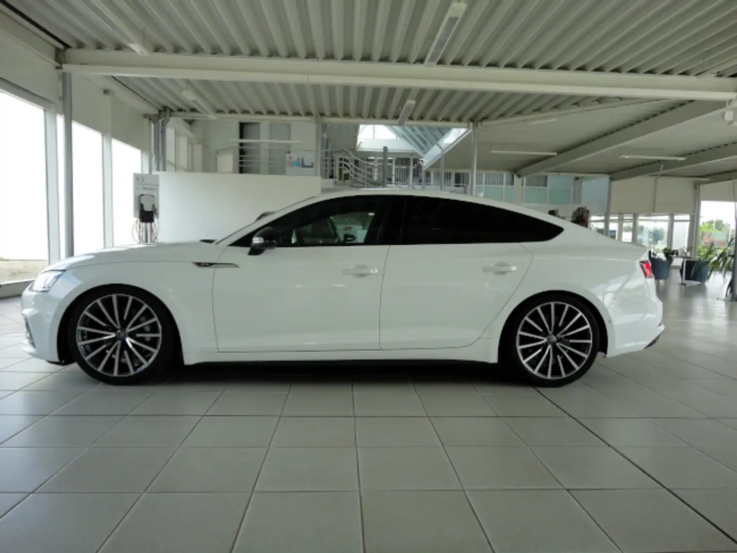 Audi A5 Sportback S line TFSI quattro s-tronic Black Editi Blanco - 2