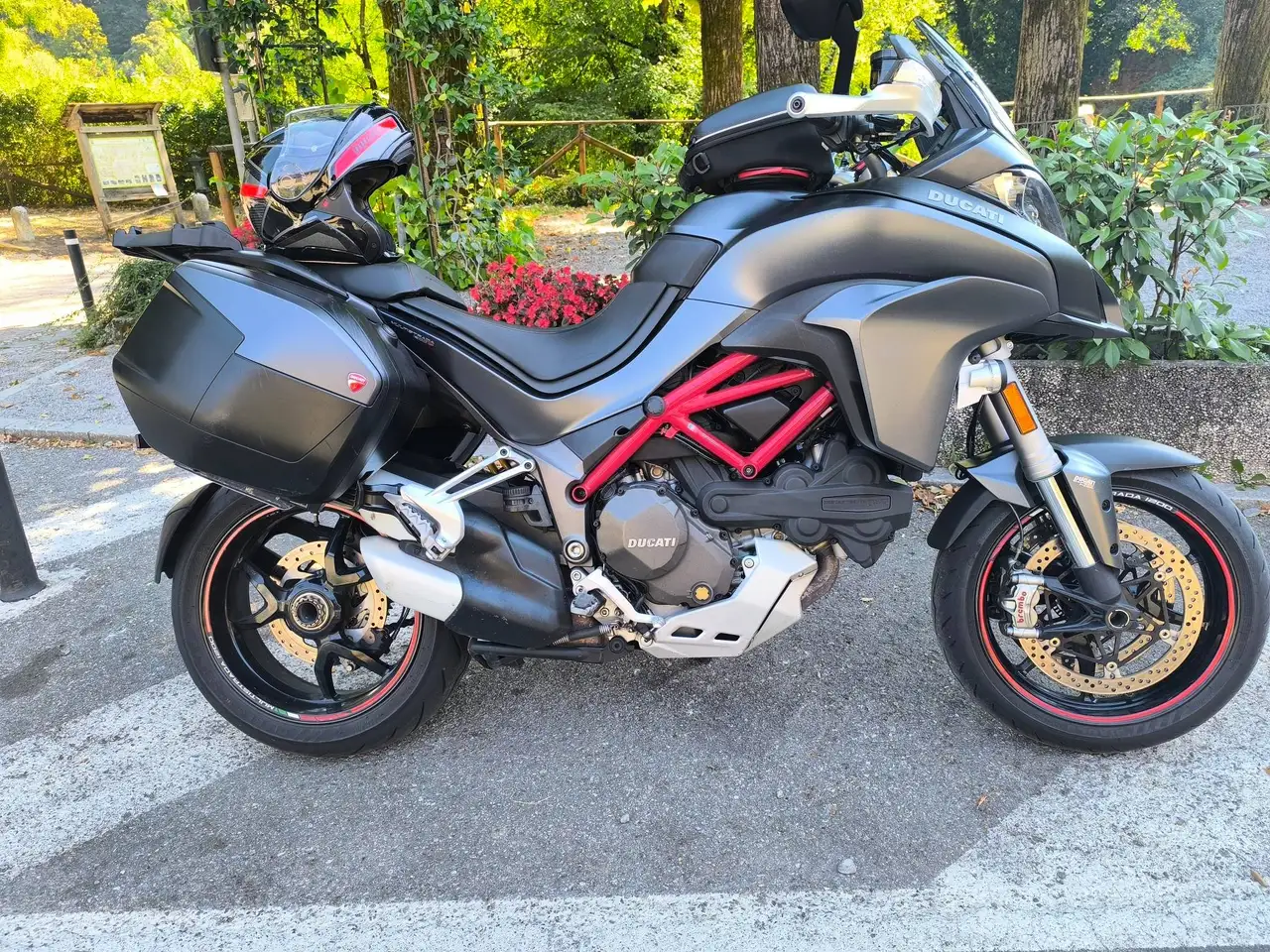 Ducati Multistrada 1200
