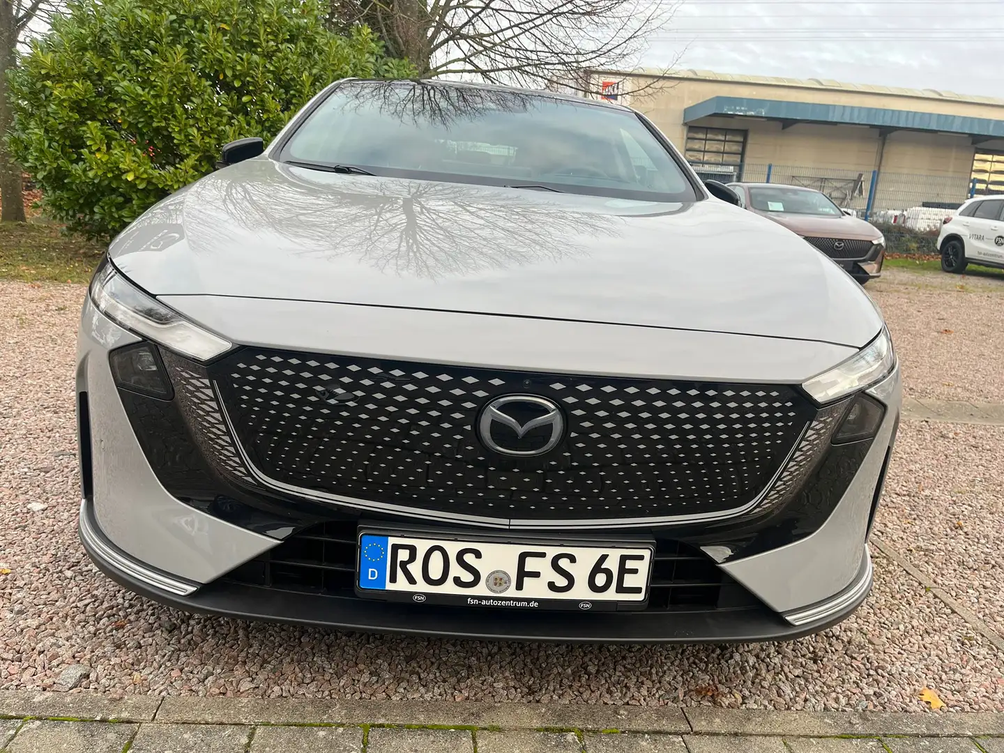 Mazda 6e EV 258PS RWD Takumi Plus Grau - 2
