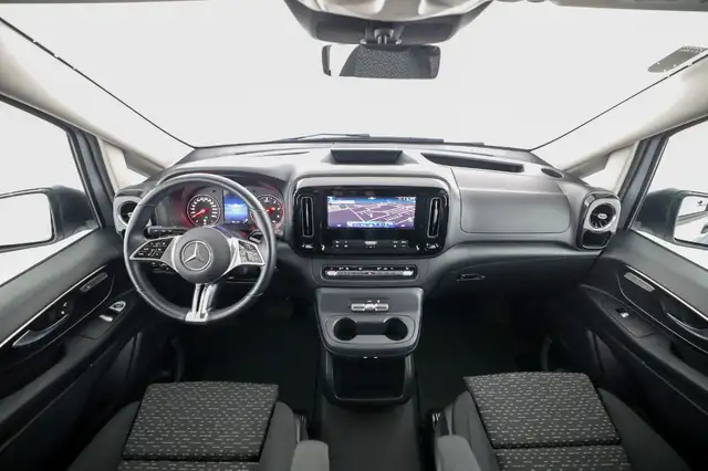 Mercedes-Benz Vito 116 CDI BusinessVan 4x4 Lang AHK 2,5t Navi Ansicht 9