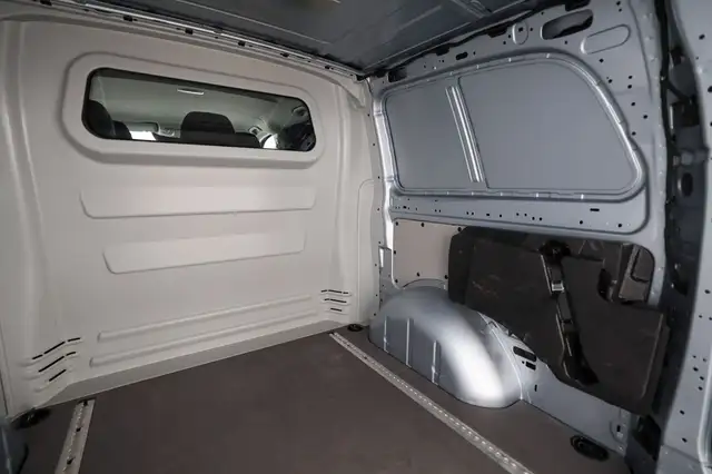 Mercedes-Benz Vito 116 CDI BusinessVan 4x4 Lang AHK 2,5t Navi Ansicht 18