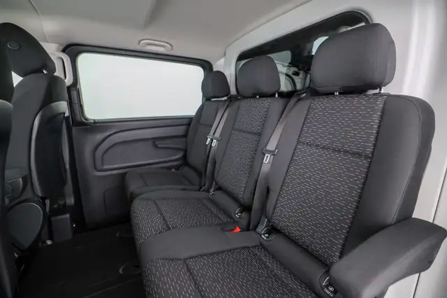 Mercedes-Benz Vito 116 CDI BusinessVan 4x4 Lang AHK 2,5t Navi Ansicht 8