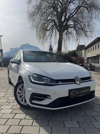 Highline 2,0 TDI**R-Line**