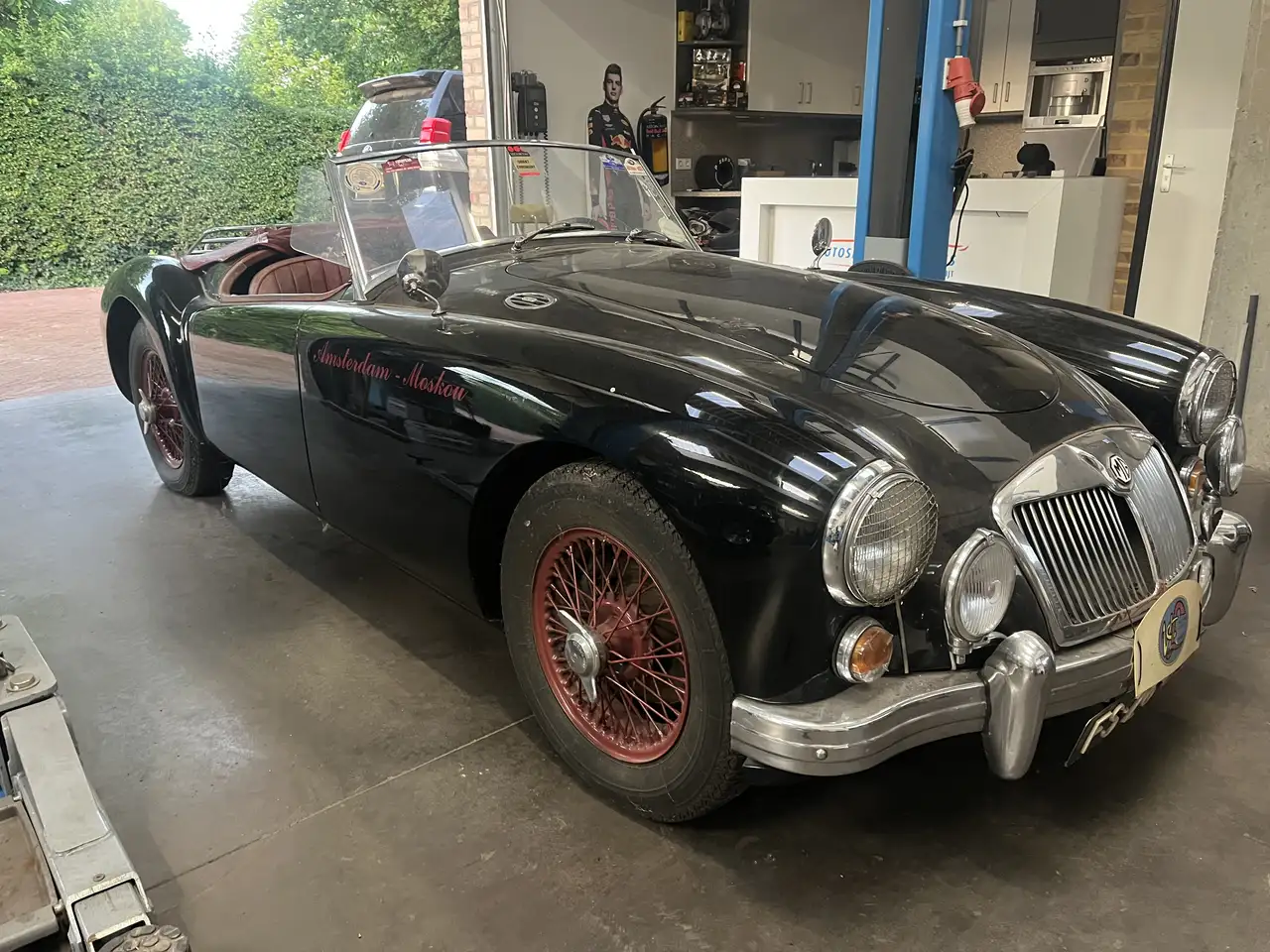 Mga 1600, foto 1