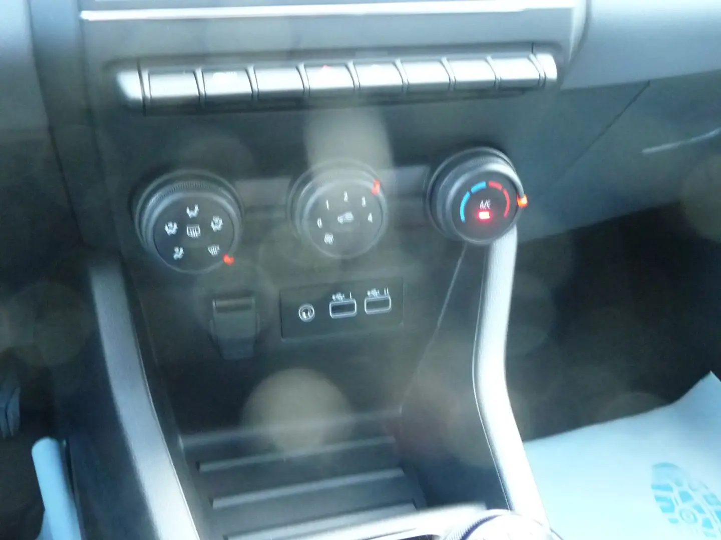Mitsubishi Colt BASIS 1.0 Benziner 5-Gang Blanc - 2